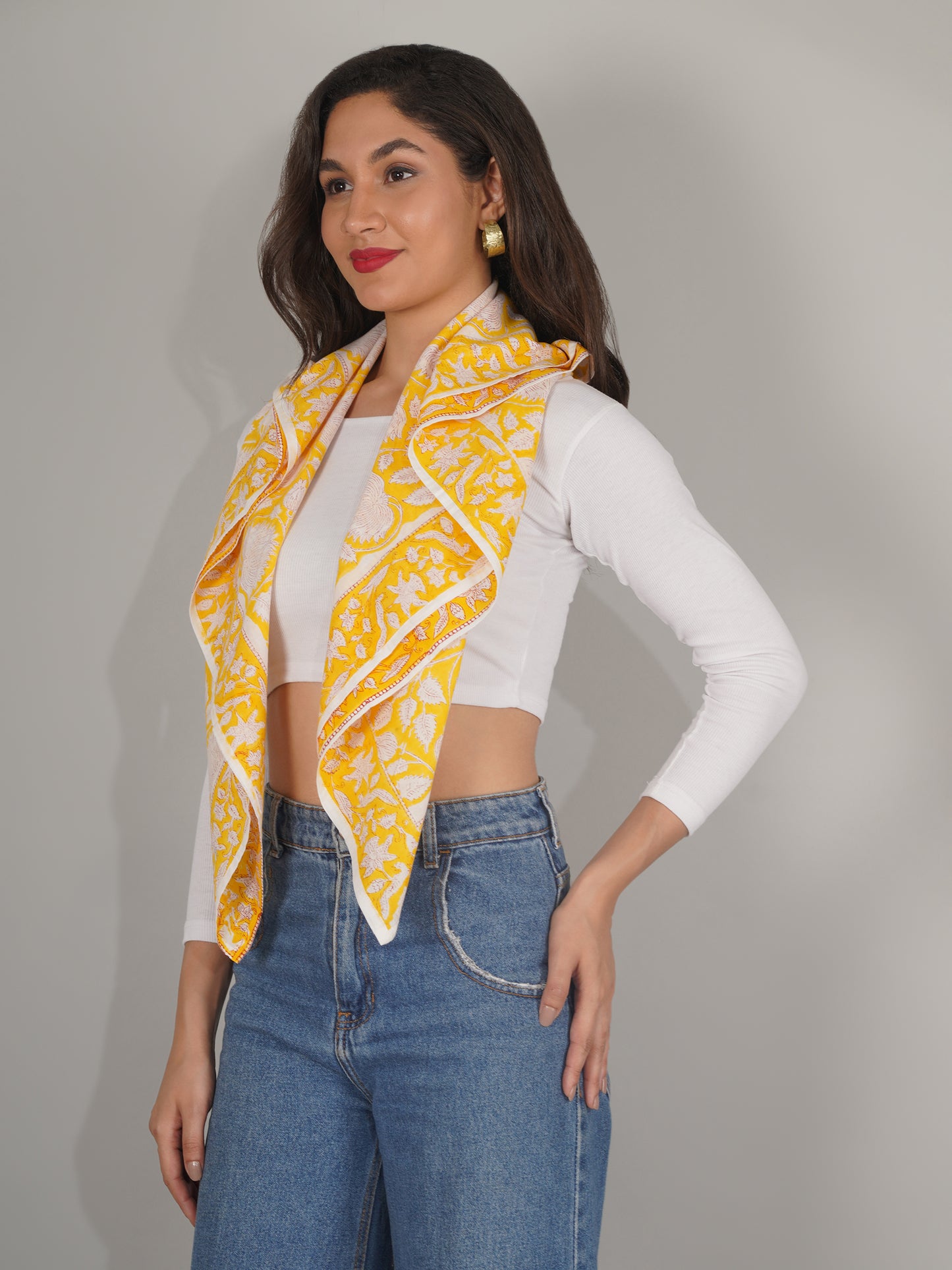yellow-floral-print-pure-cotton-scarf-40-by-40-mchp0001