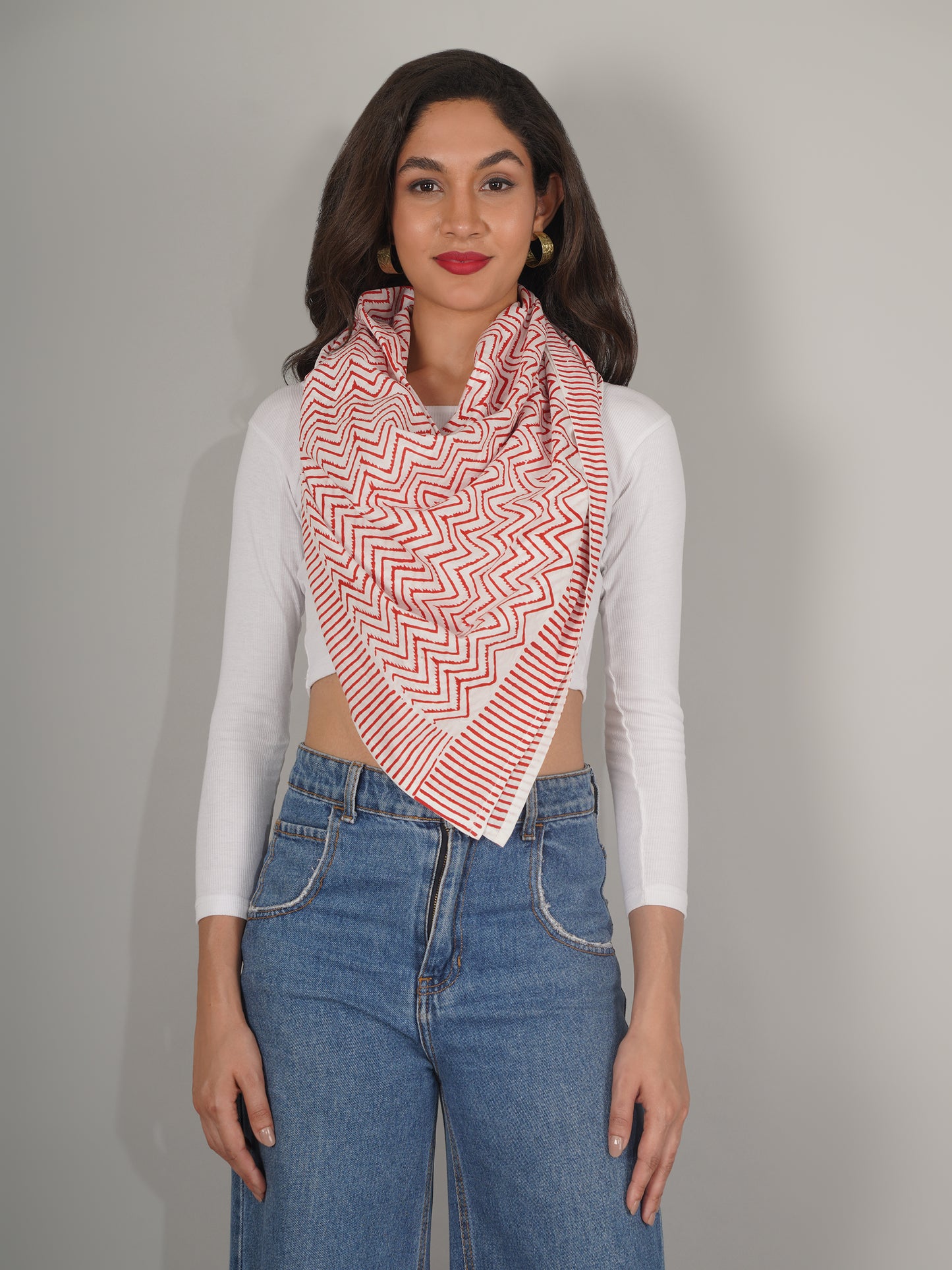 red-abstract-print-pure-cotton-scarf-40-by-40-mchp0007