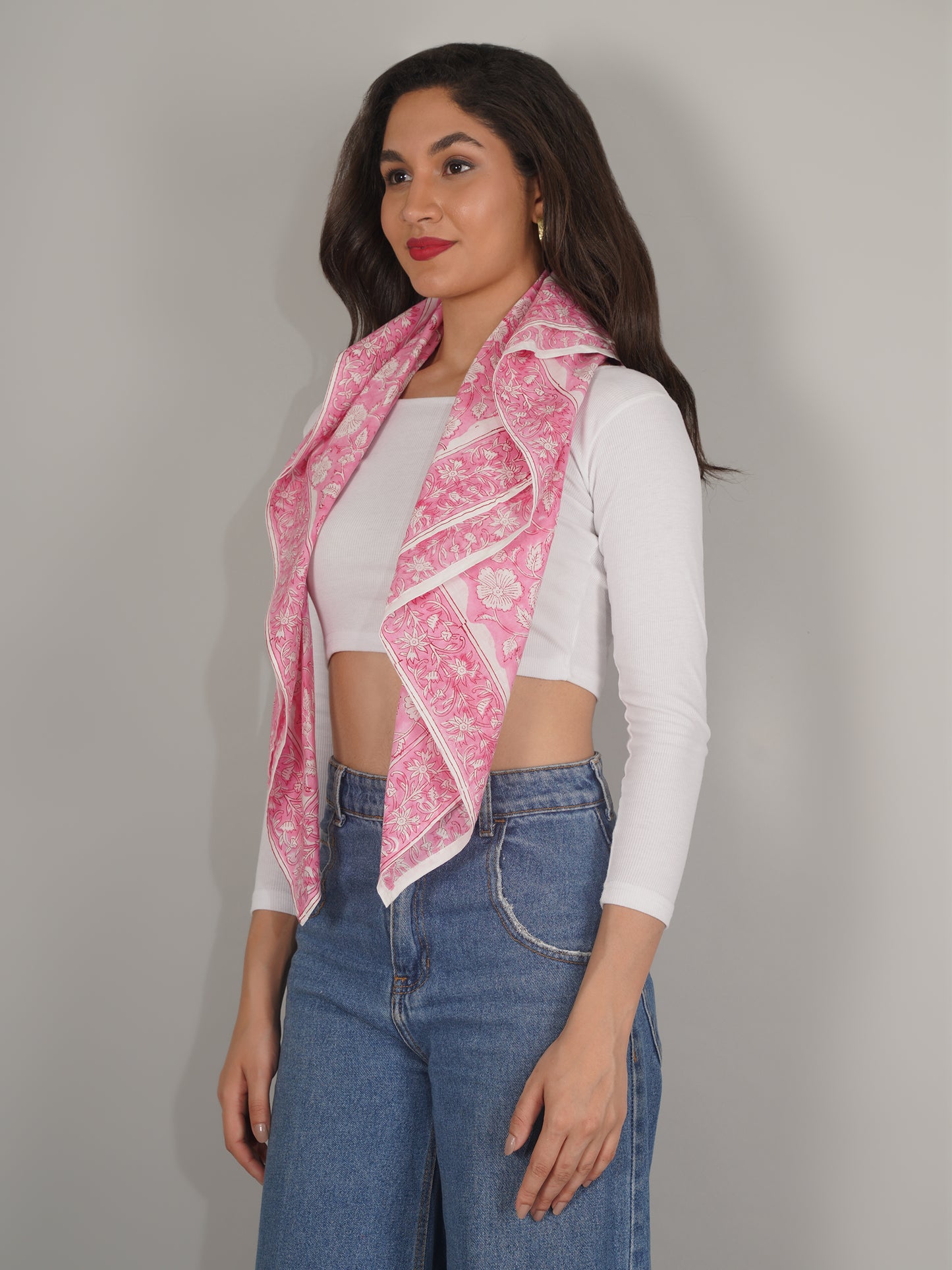 pink-floral-print-pure-cotton-scarf-40-by-40-mchp0010