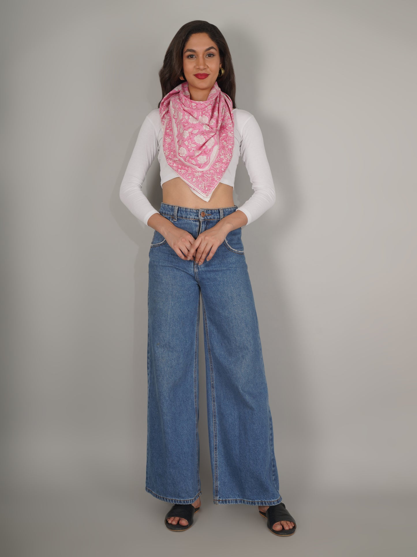 pink-floral-print-pure-cotton-scarf-40-by-40-mchp0010