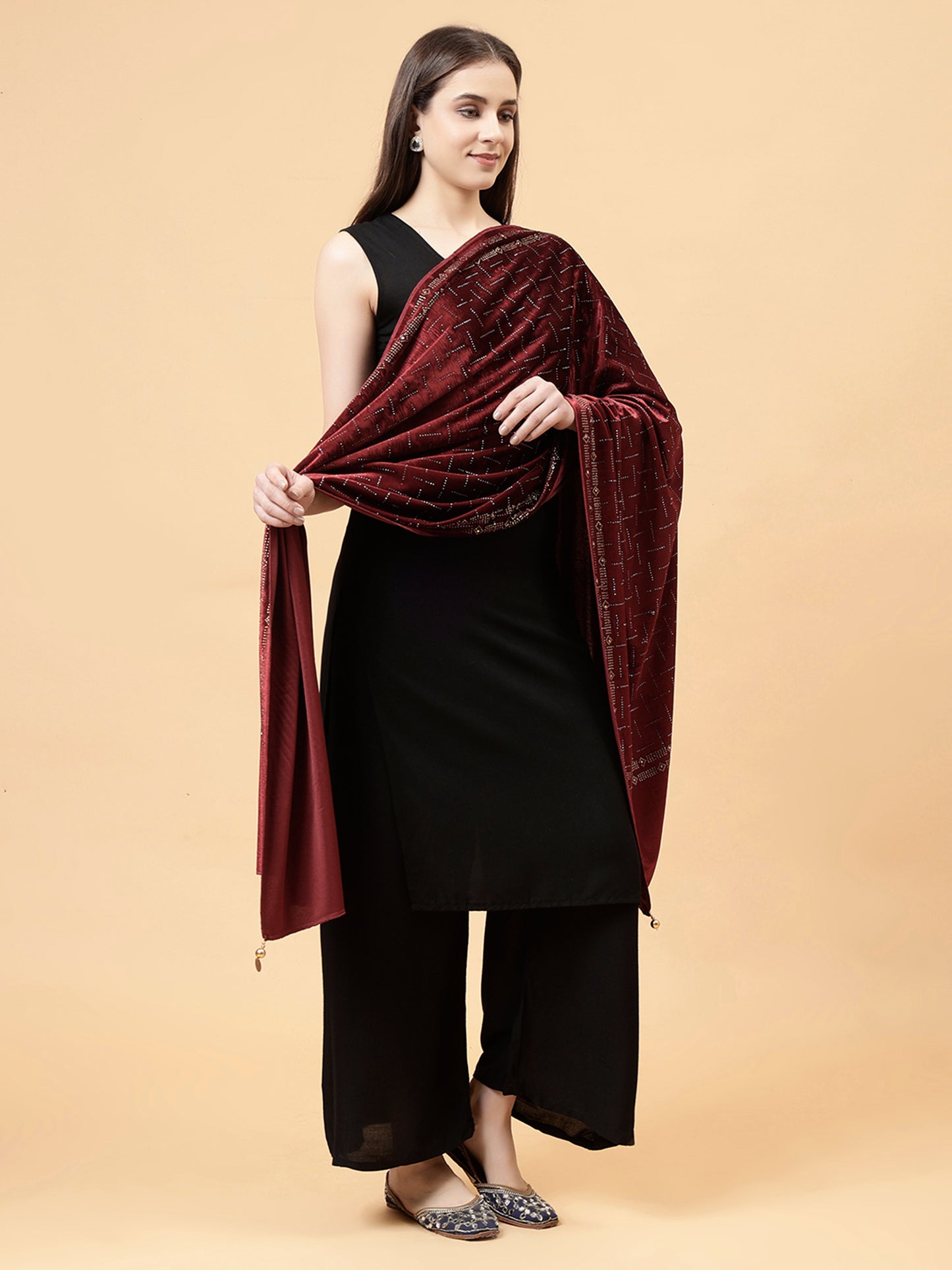 Maroon Embroidered Velvet Stole - MCHSVD1611M