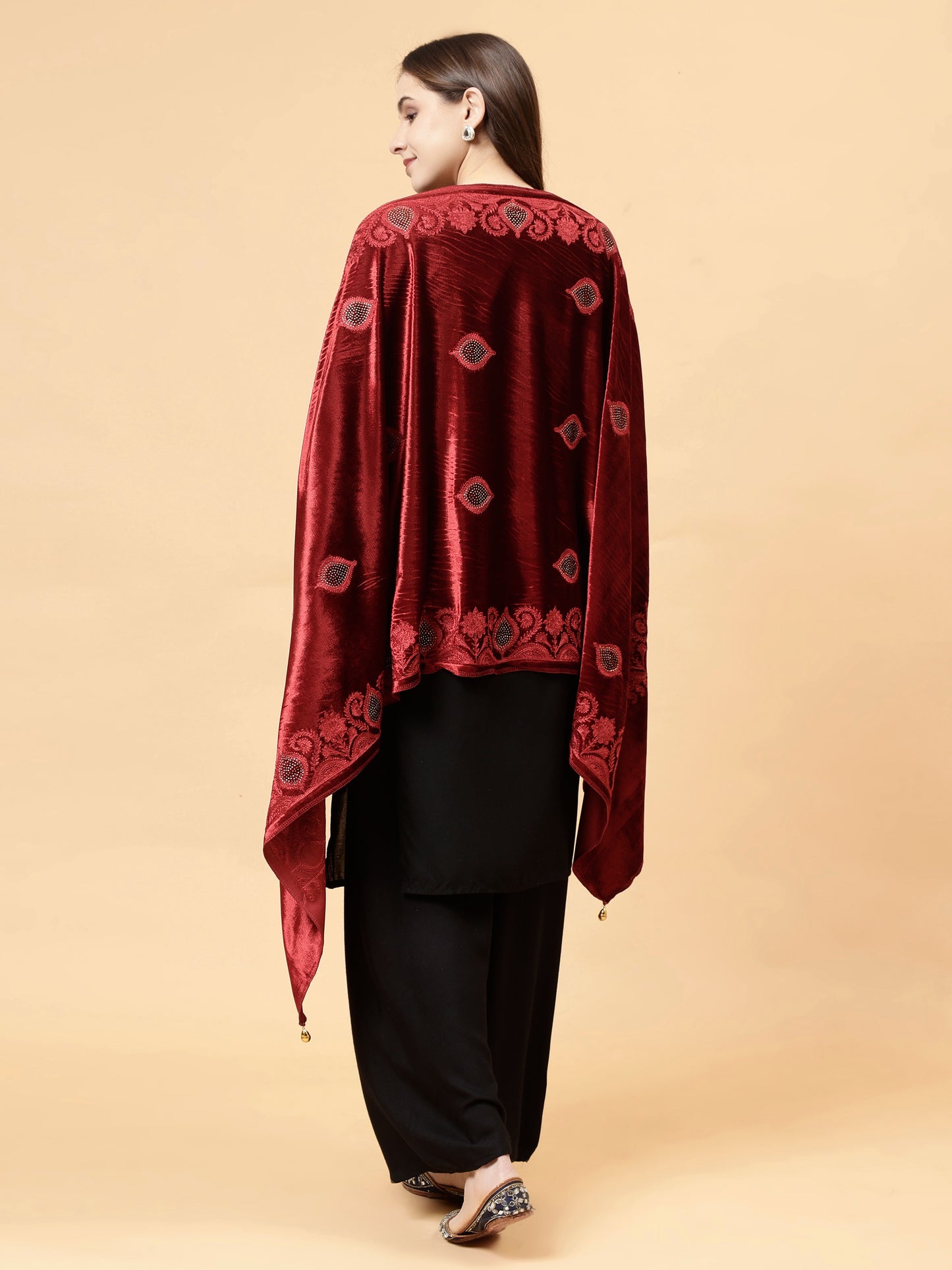 Maroon Embroidered Velvet Stole - MCHSVD1631M