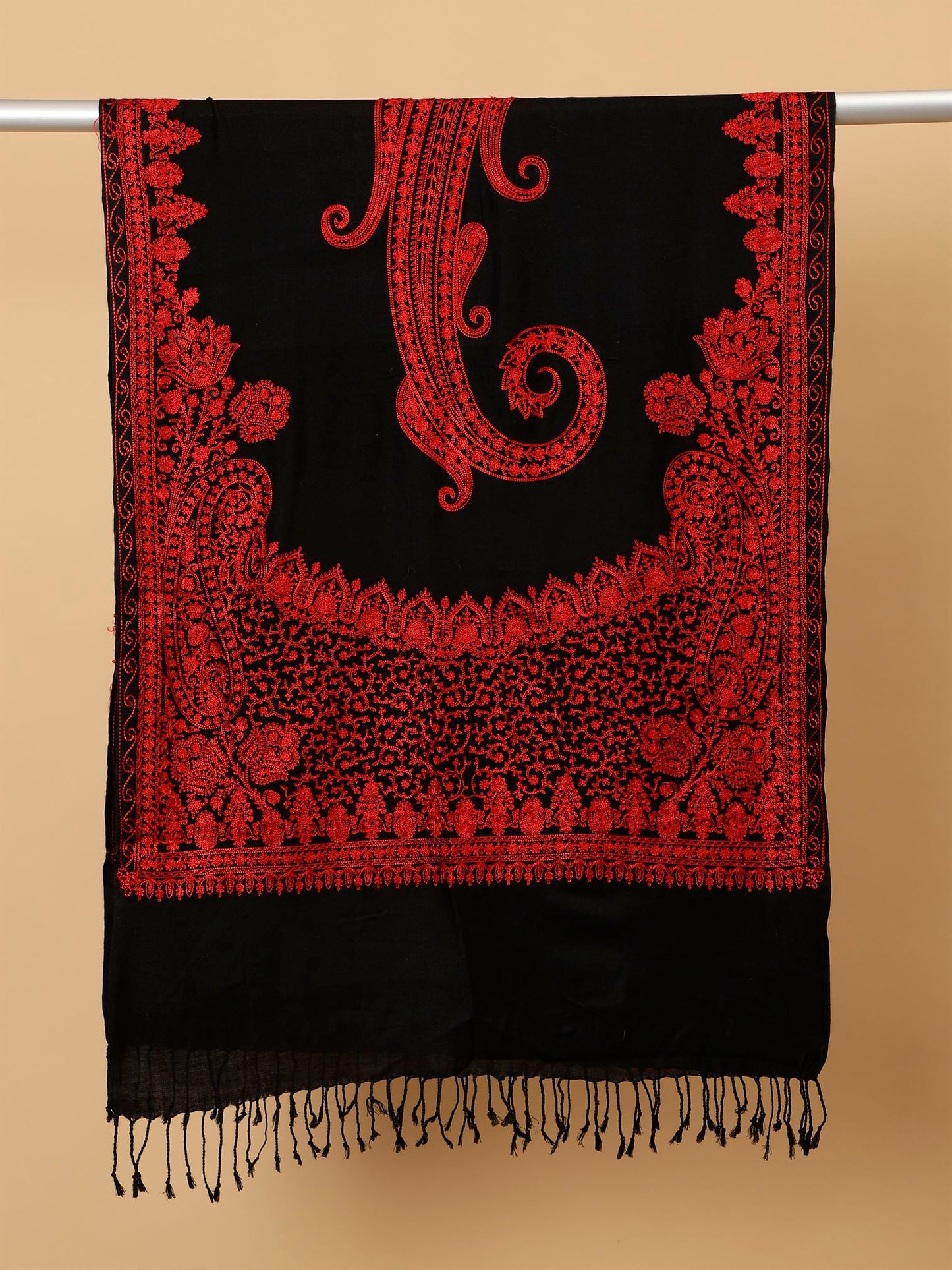 black-and-red-embroidered-shawl-mcmmst4232-5