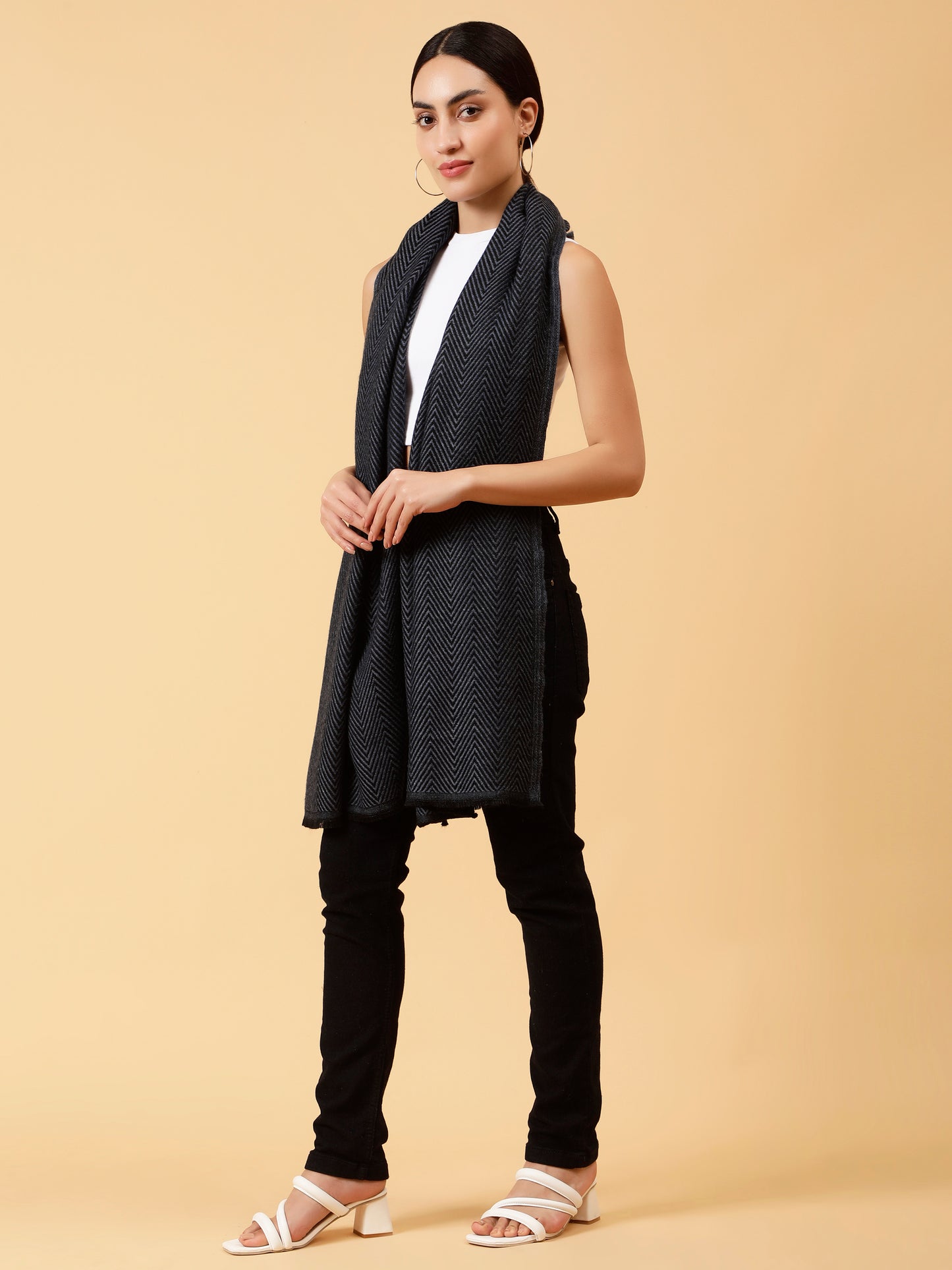 blue-and-black-woven-woolen-stole-mcmmst4233-3