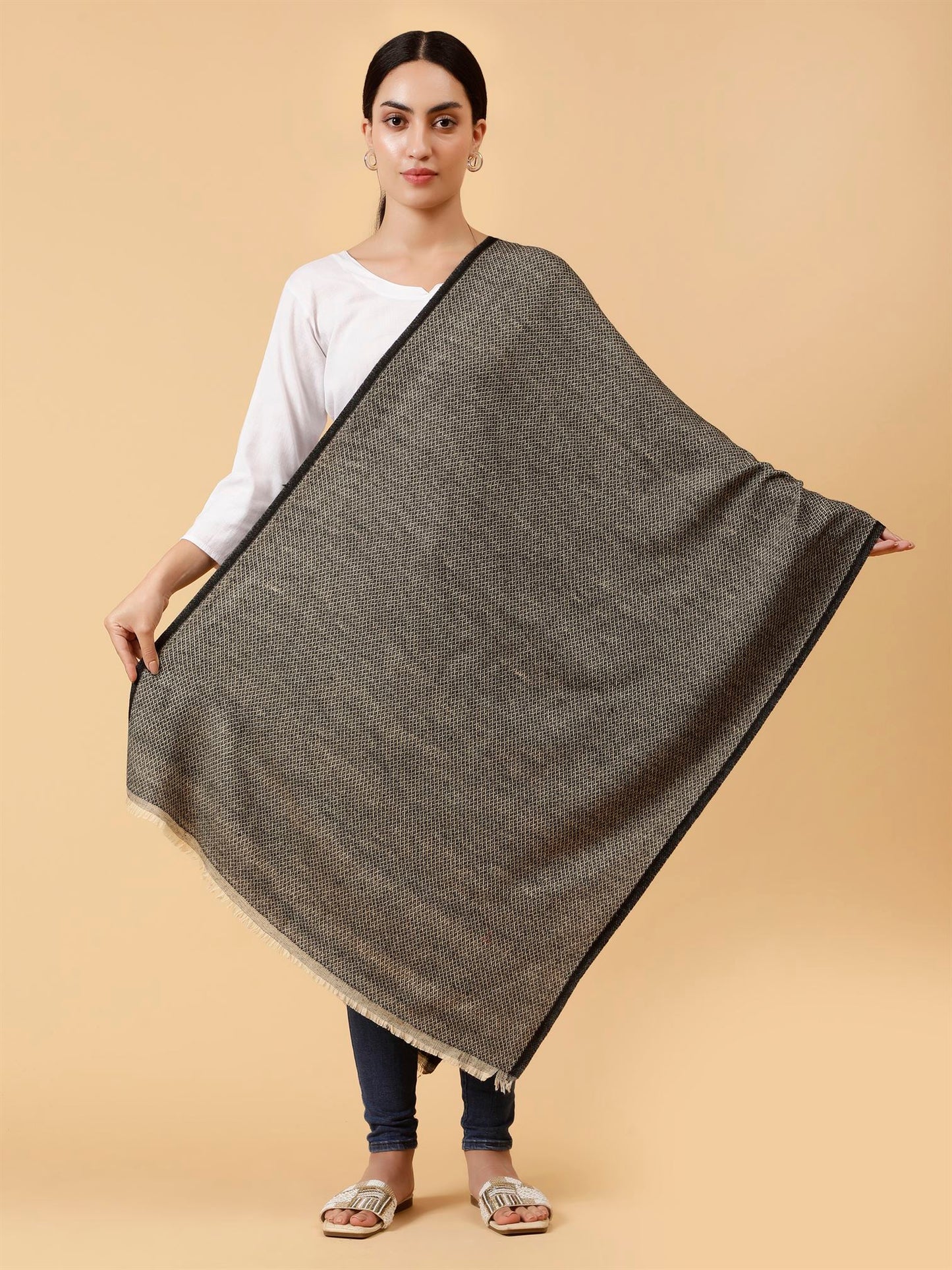 black-abstract-pattern-stole-mcmmst4241-1