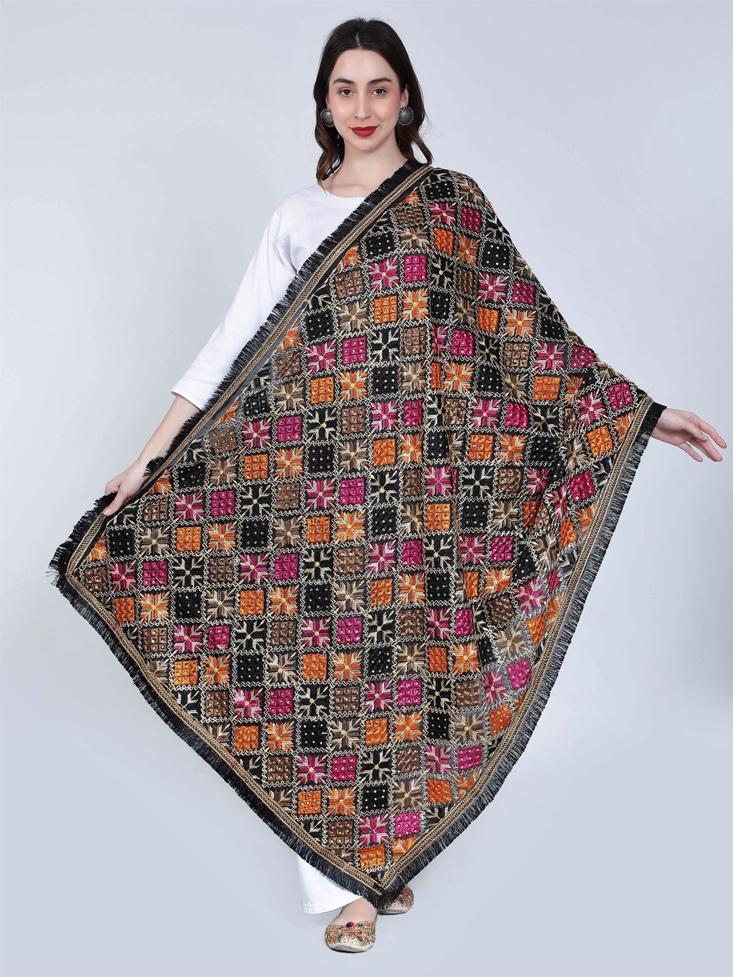 multicolour-phulkari-dupatta-black-orange-magenta-with-mirror-work-mcrcpd4090-1