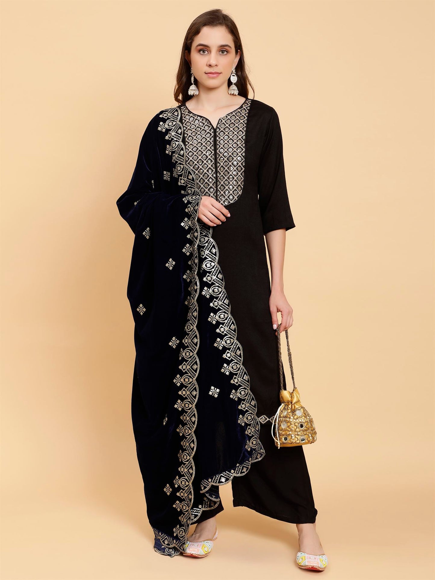 navy-blue-embellished-velvet-dupatta-mcrcvd7206-moda-chales-5