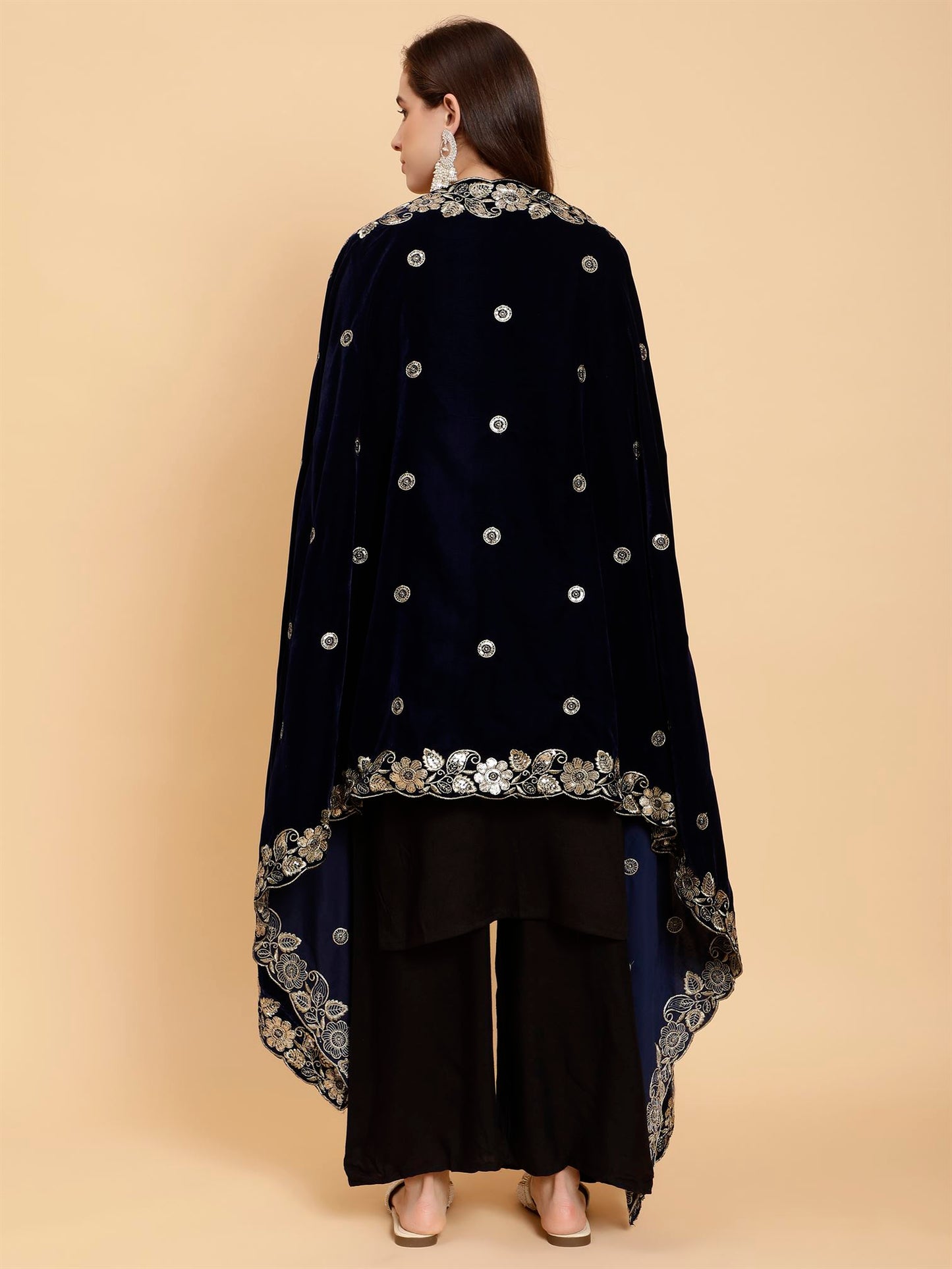 navy-blue-embellished-velvet-dupatta-mcrcvd7236-moda-chales-6