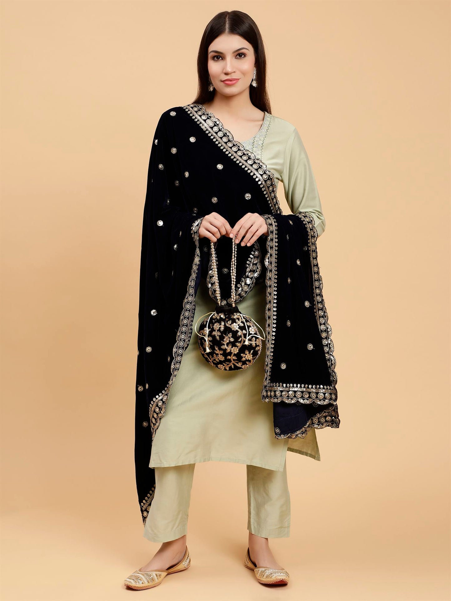 blue-embellished-velvet-dupatta-mcrcvd7296-moda-chales-7