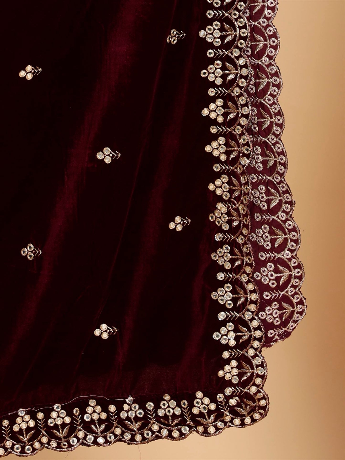 burgundy-embellished-velvet-dupatta-mcrcvd7382-moda-chales-7