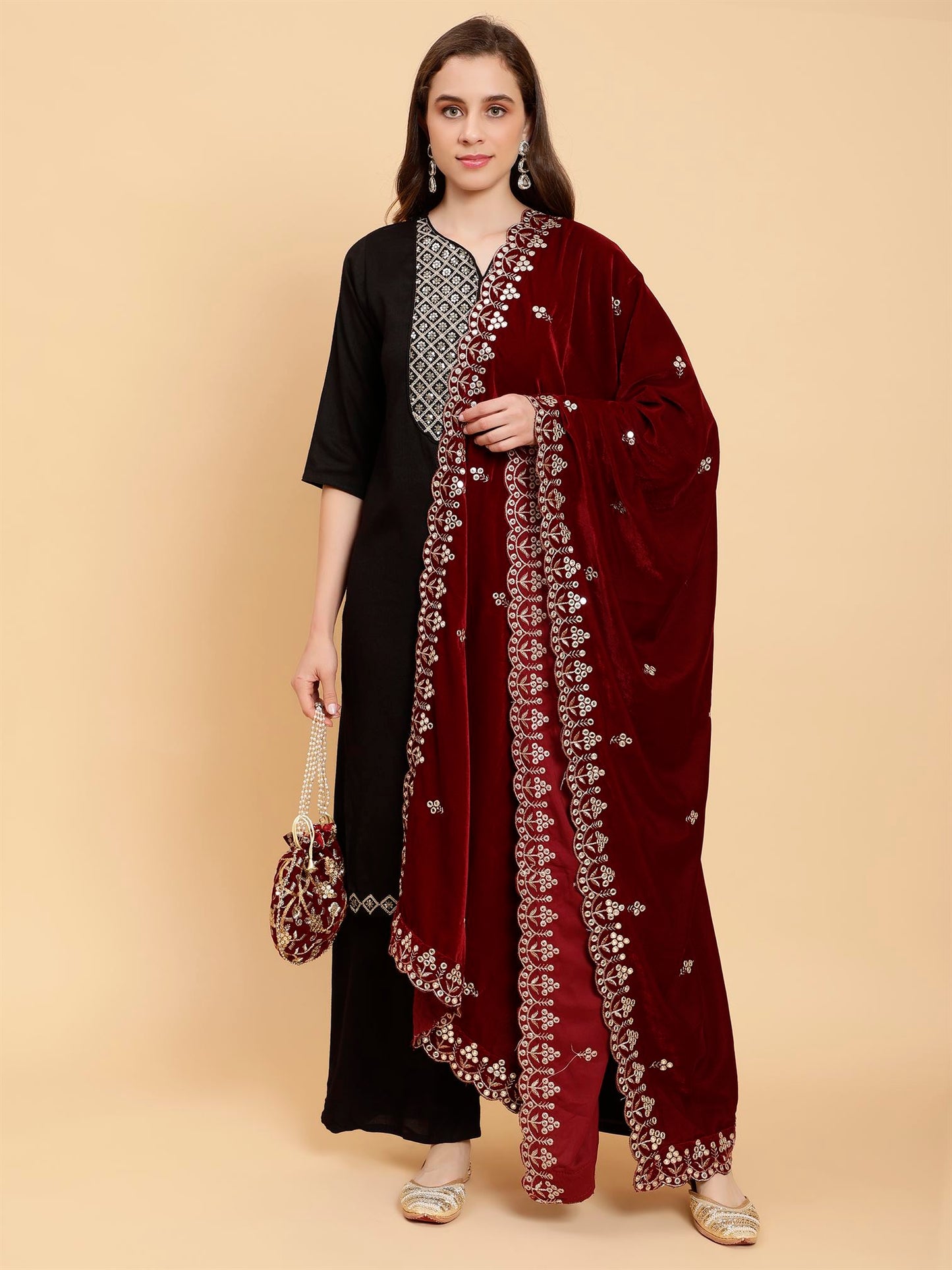 maroon-embellished-velvet-dupatta-mcrcvd7384-moda-chales-6