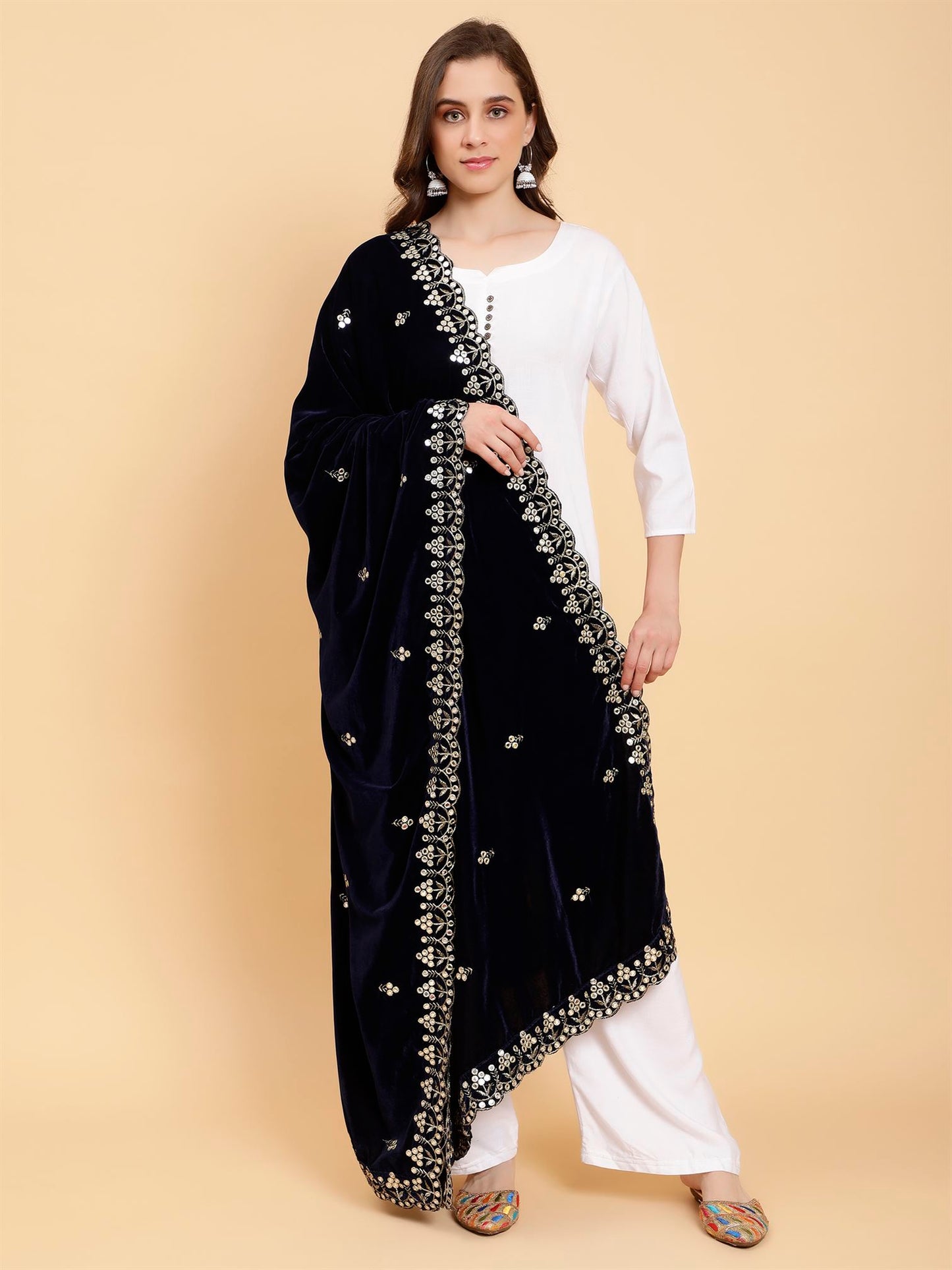 navy-blue-embellished-velvet-dupatta-mcrcvd7386-moda-chales-2