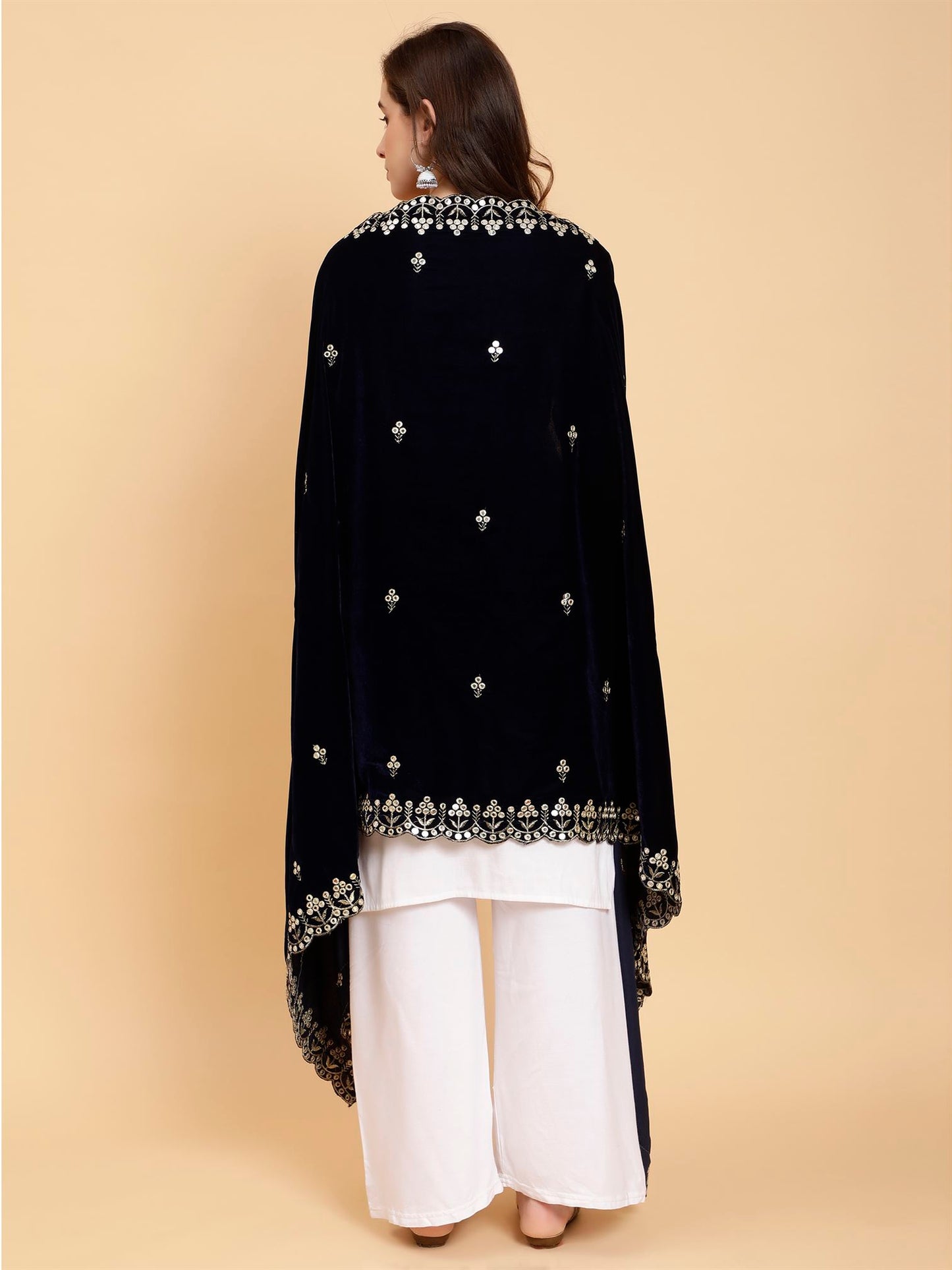 navy-blue-embellished-velvet-dupatta-mcrcvd7386-moda-chales-7
