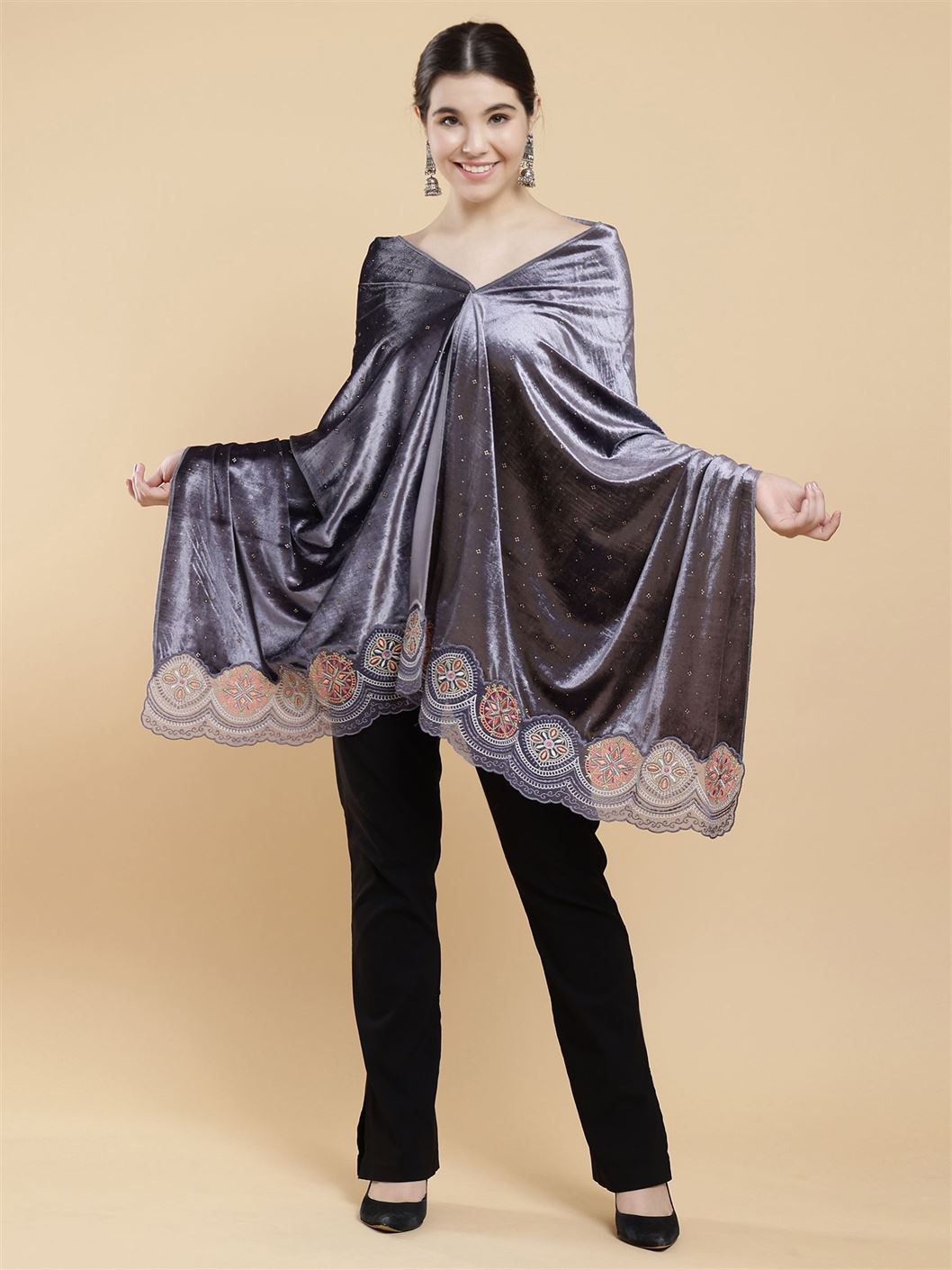 steel-grey-embellished-velvet-stole-mchsvd1630grey-moda-chales-6