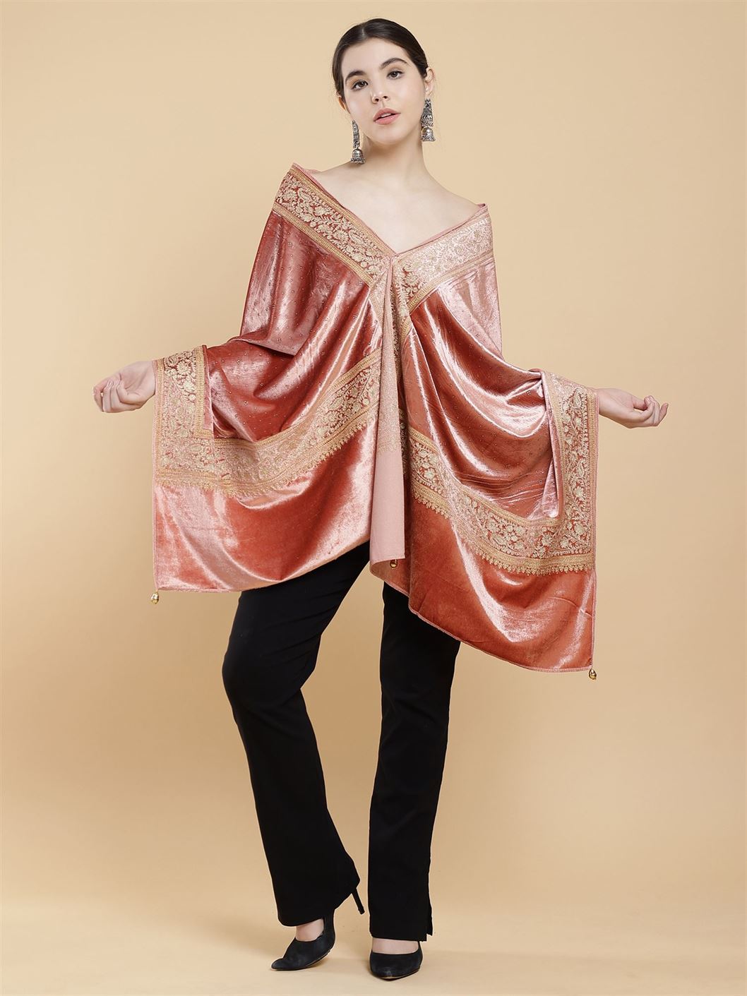 peach-embellished-velvet-stole-mchsvd1629p-moda-chales-4