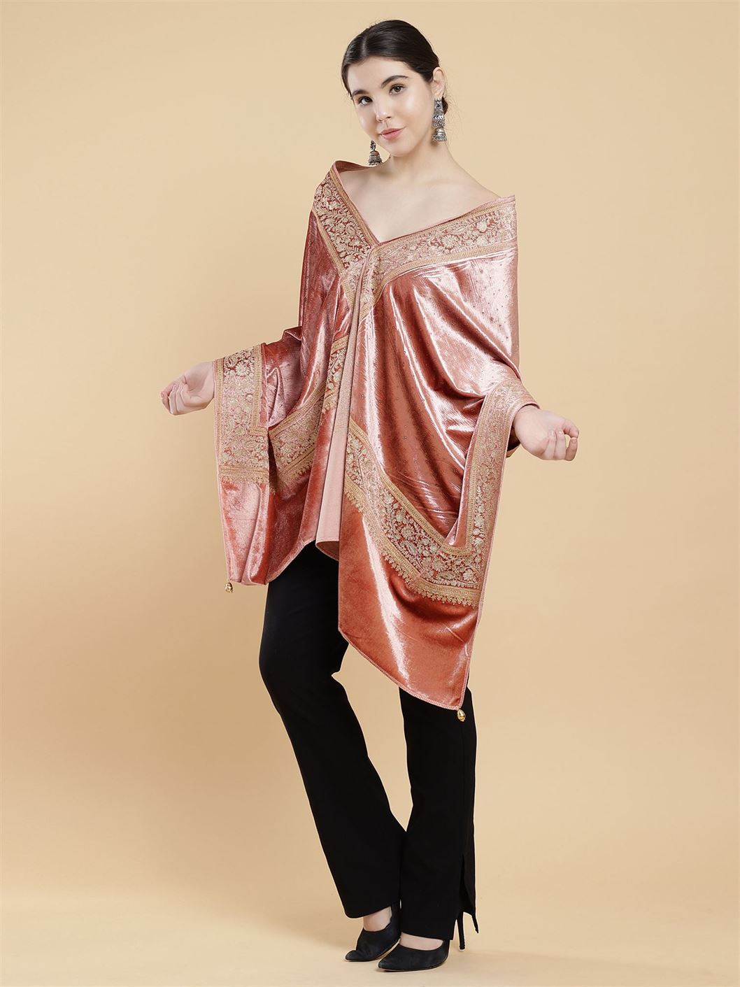 peach-embellished-velvet-stole-mchsvd1629p-moda-chales-5