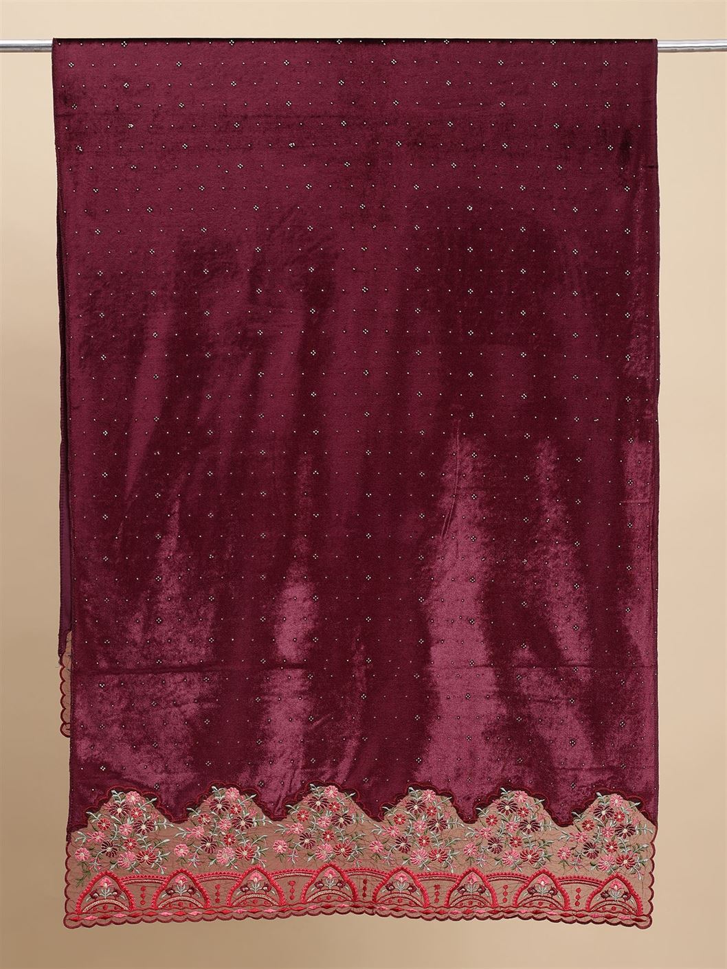 maroon-embellished-velvet-stole-mchsvd1630m-moda-chales-6