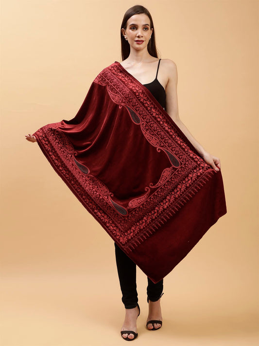 maroon-embroidered-velvet-shawl-mchsvd1645-moda-chales-1