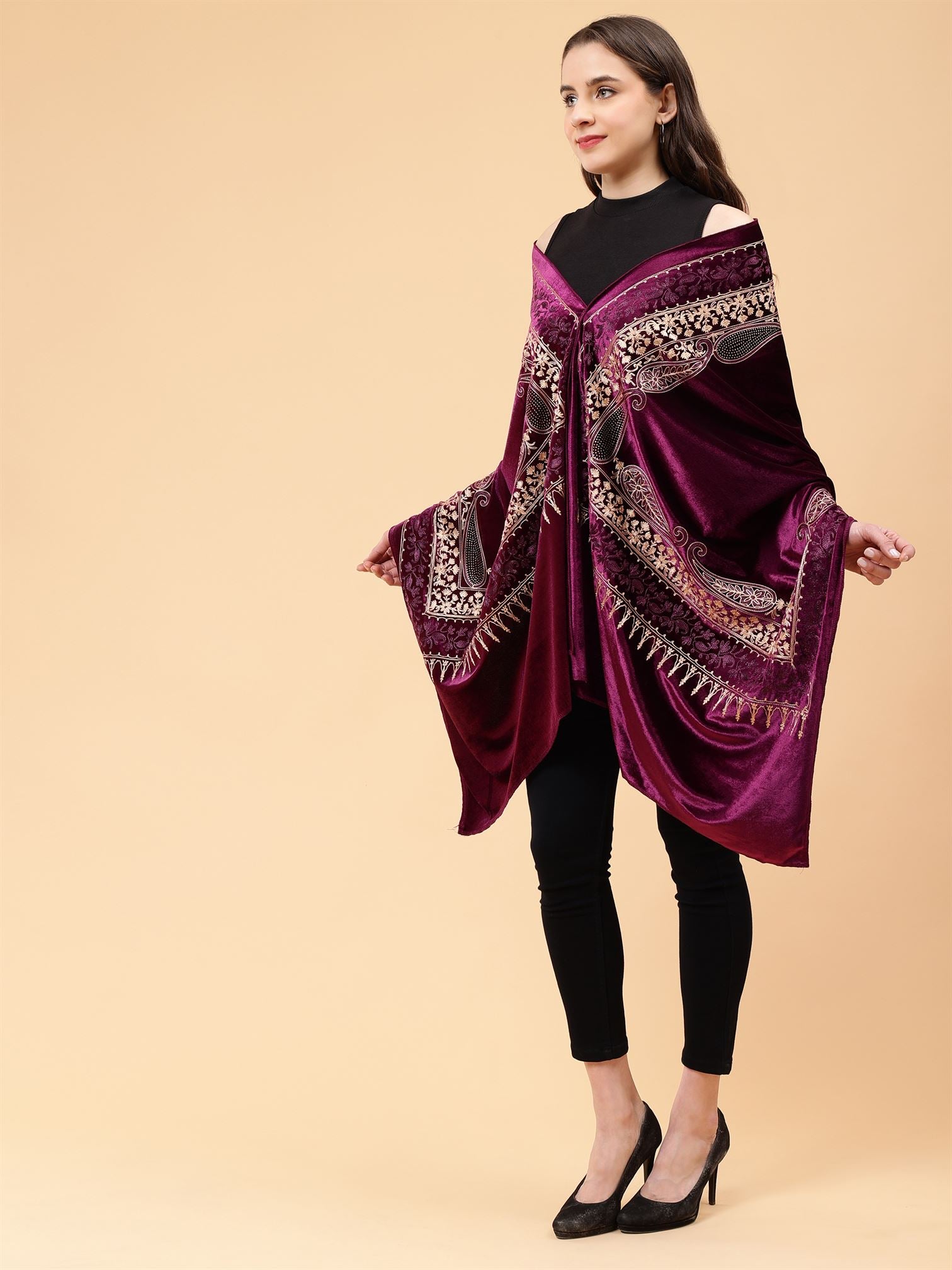 Purple Embroidered Velvet Stole - MCHSVD1651