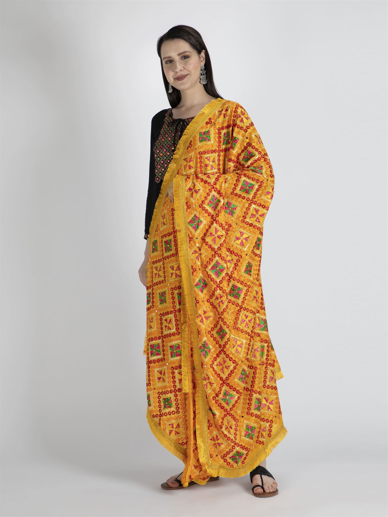 yellow-multicolour-phulkari-dupatta-with-heavy-lace-mcmmpd4049-2
