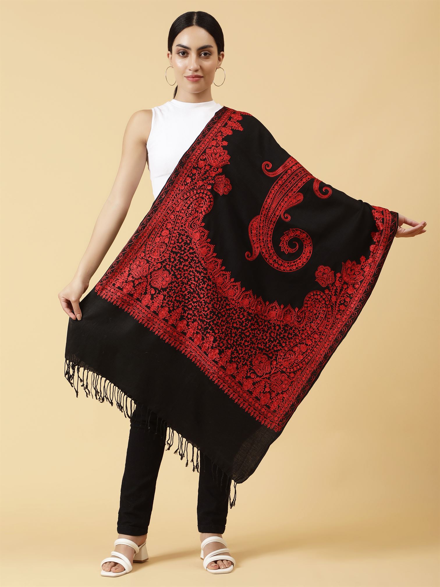 black-and-red-embroidered-shawl-mcmmst4232-1