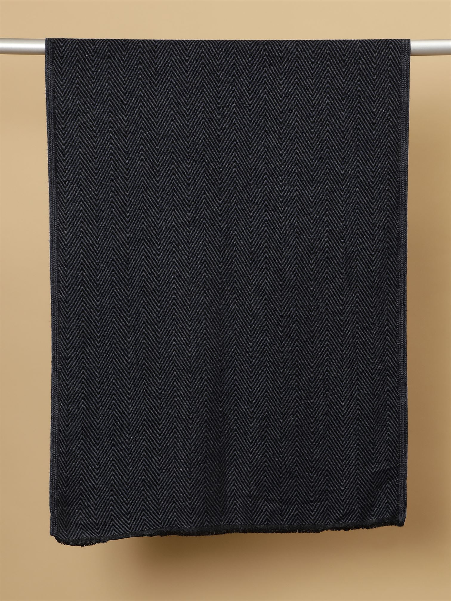 blue-and-black-woven-woolen-stole-mcmmst4233-5