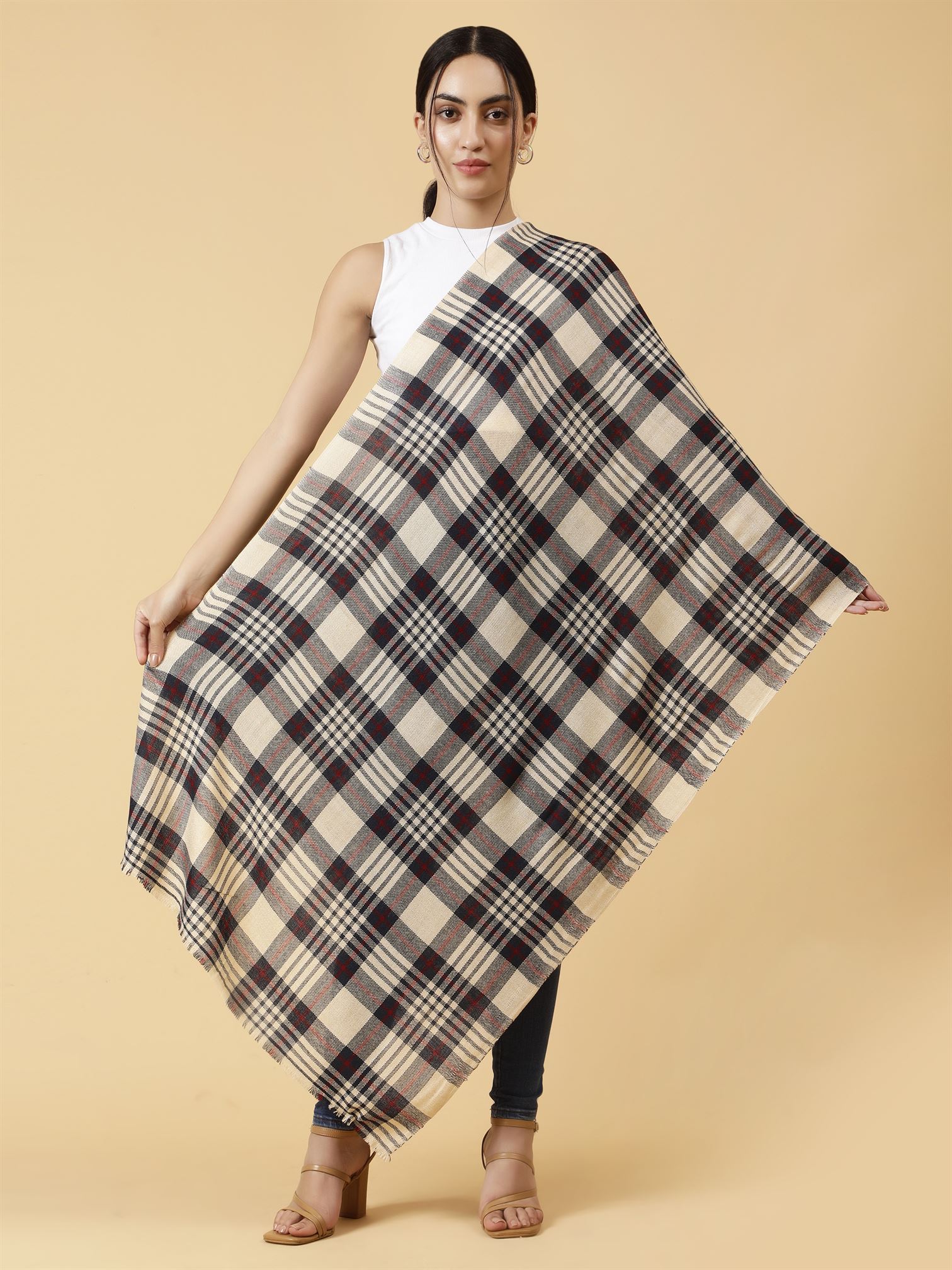 checked-knitted-stole-mcmmst4244-1
