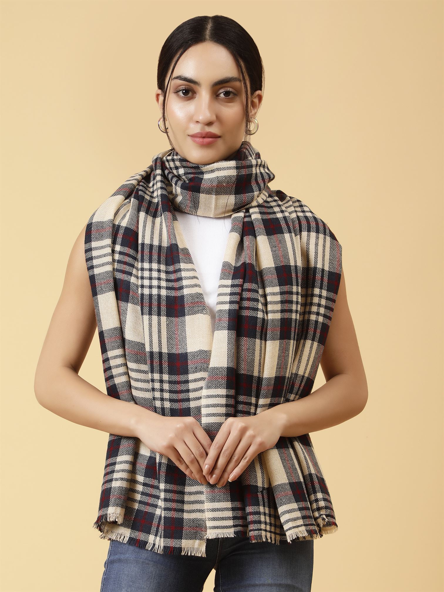 checked-knitted-stole-mcmmst4244-2