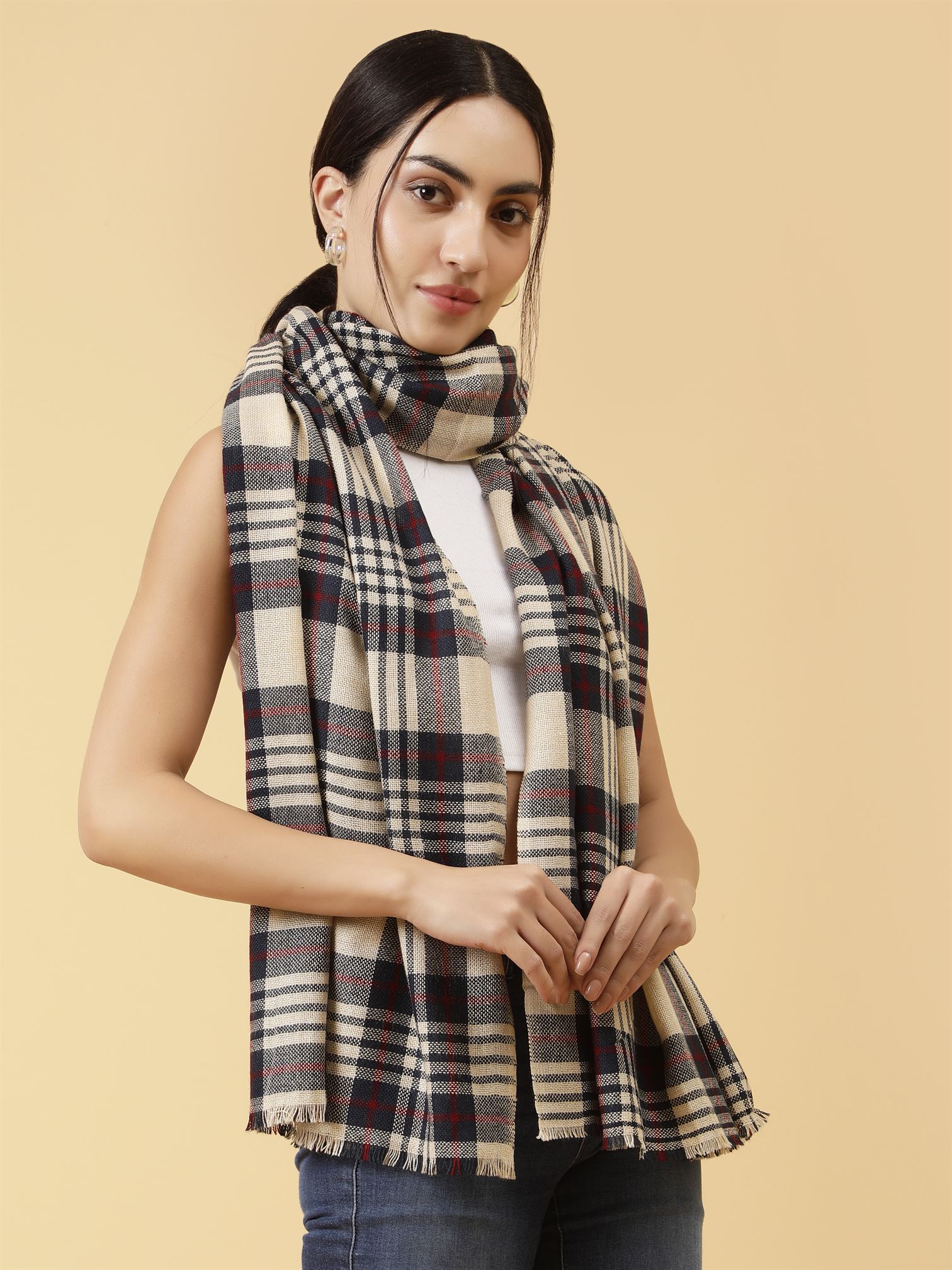 checked-knitted-stole-mcmmst4244-4