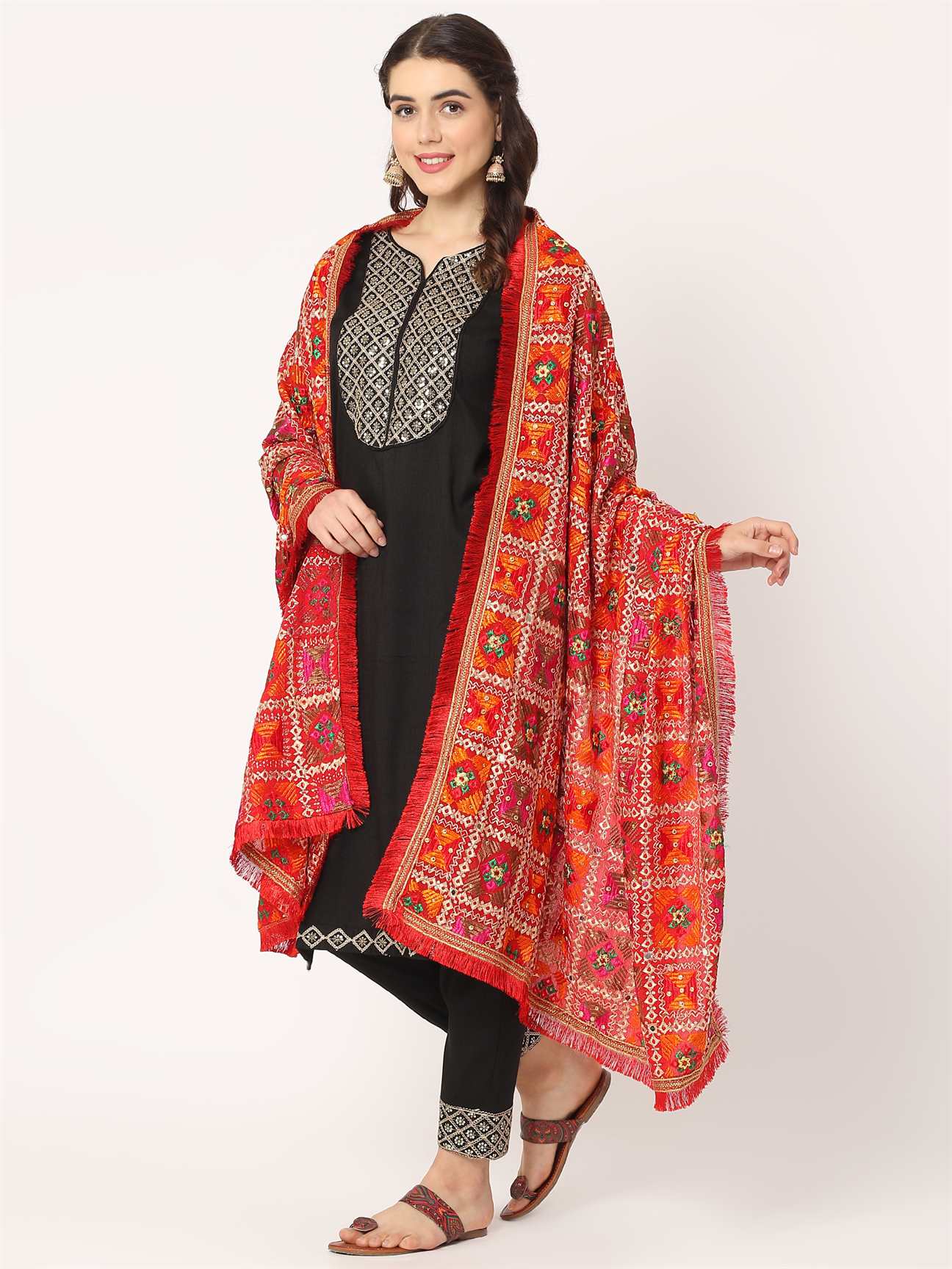 red-multicolour-embroidery-phulkari-dupatta-with-beads-MCRCPD0117