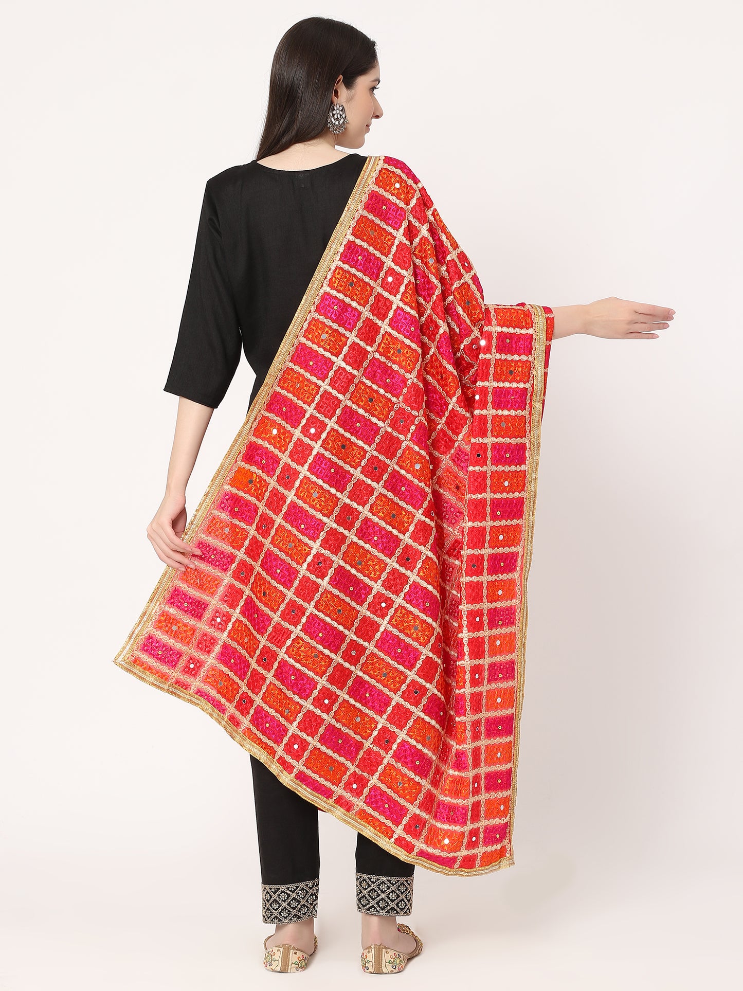 red-embroidery-phulkari-dupattai-with-mirror-work-MCRCPD0133