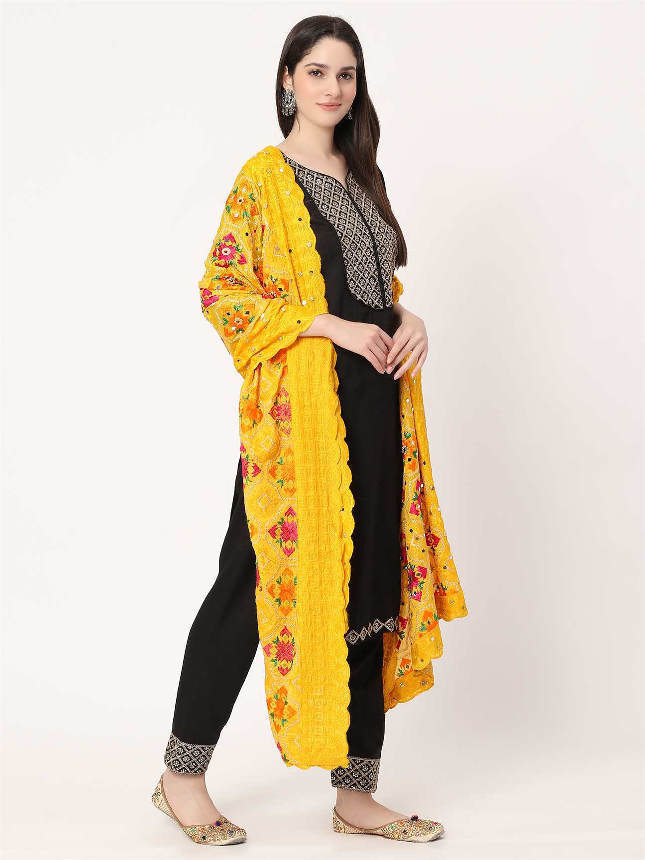 yellow-multicolour-embroidery-phulkari-dupatta-with-beads-MCRCPD0191