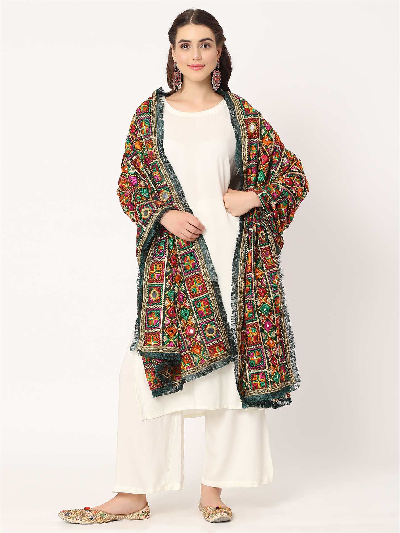 green-mullticolour-embroidery-phulkari-dupatta-with-mirror-work-MCRCPD0195B