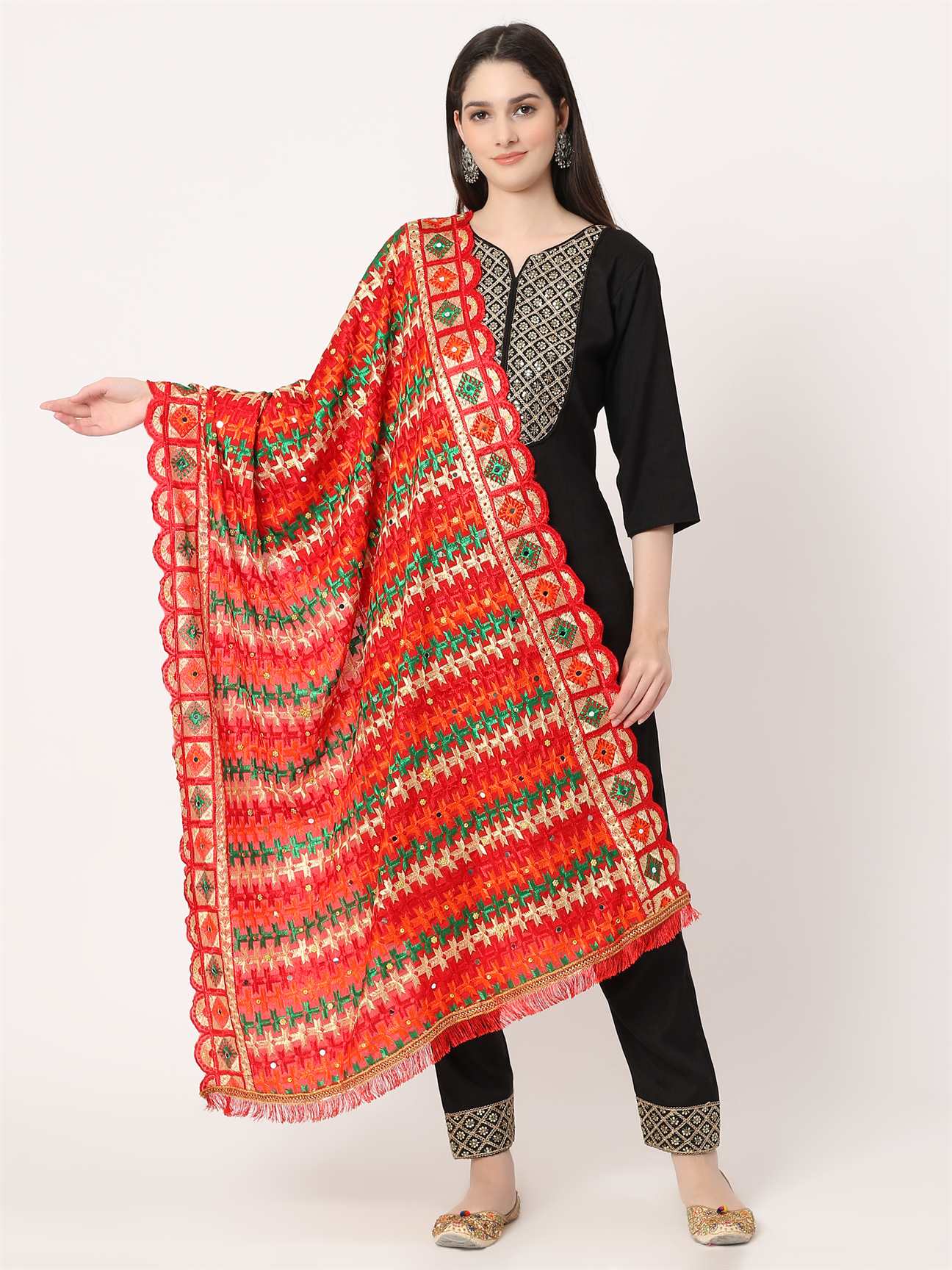 red-mullticolour-embroidery-phulkari-dupatta-with-mirror-MCRCPD0197