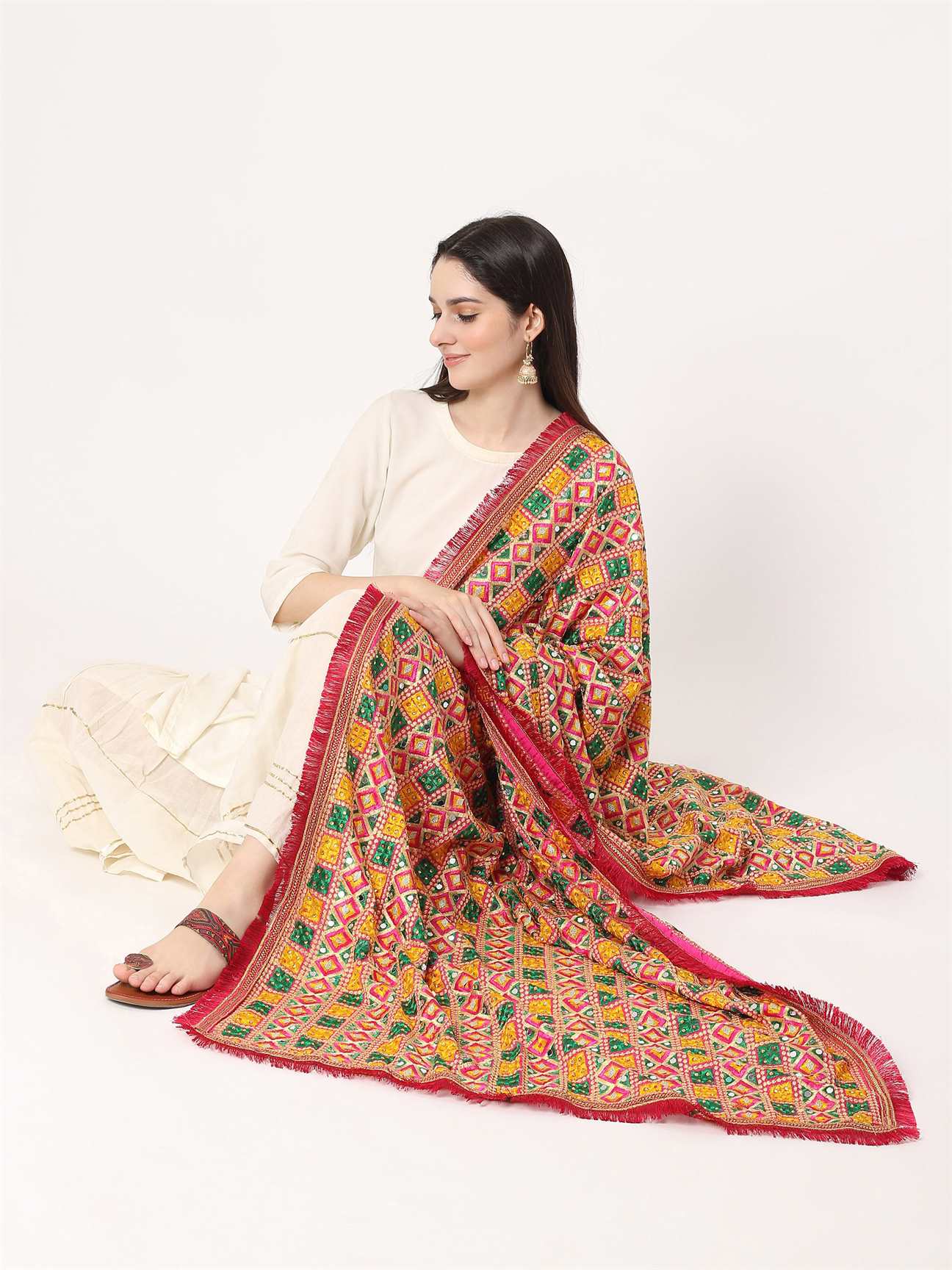 mullticolour-embroidery-phulkari-dupatta-with-mirror-and-pearls-MCRCPD0205