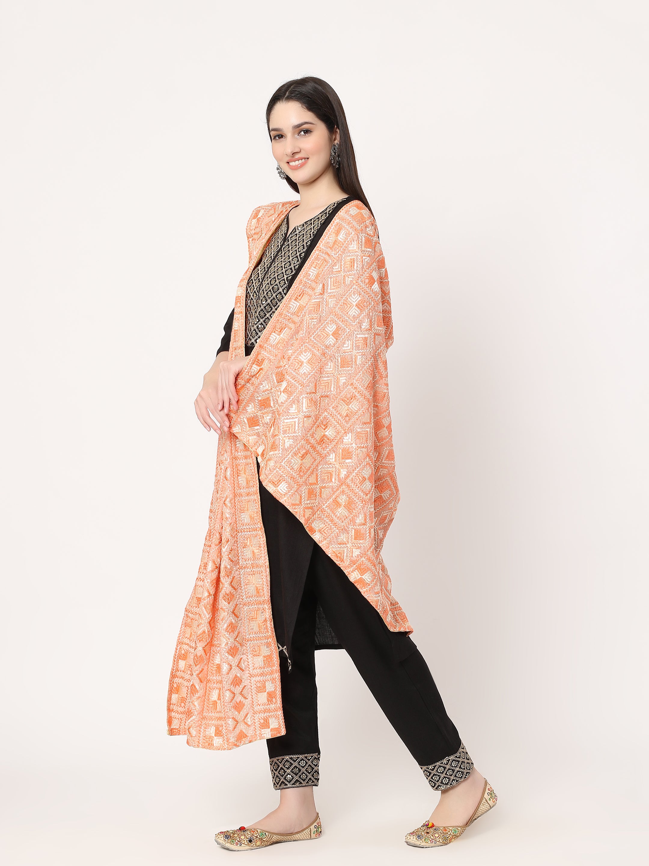 peach-and-off-white-embroidery-phulkari-dupatta-MCRCPD0207