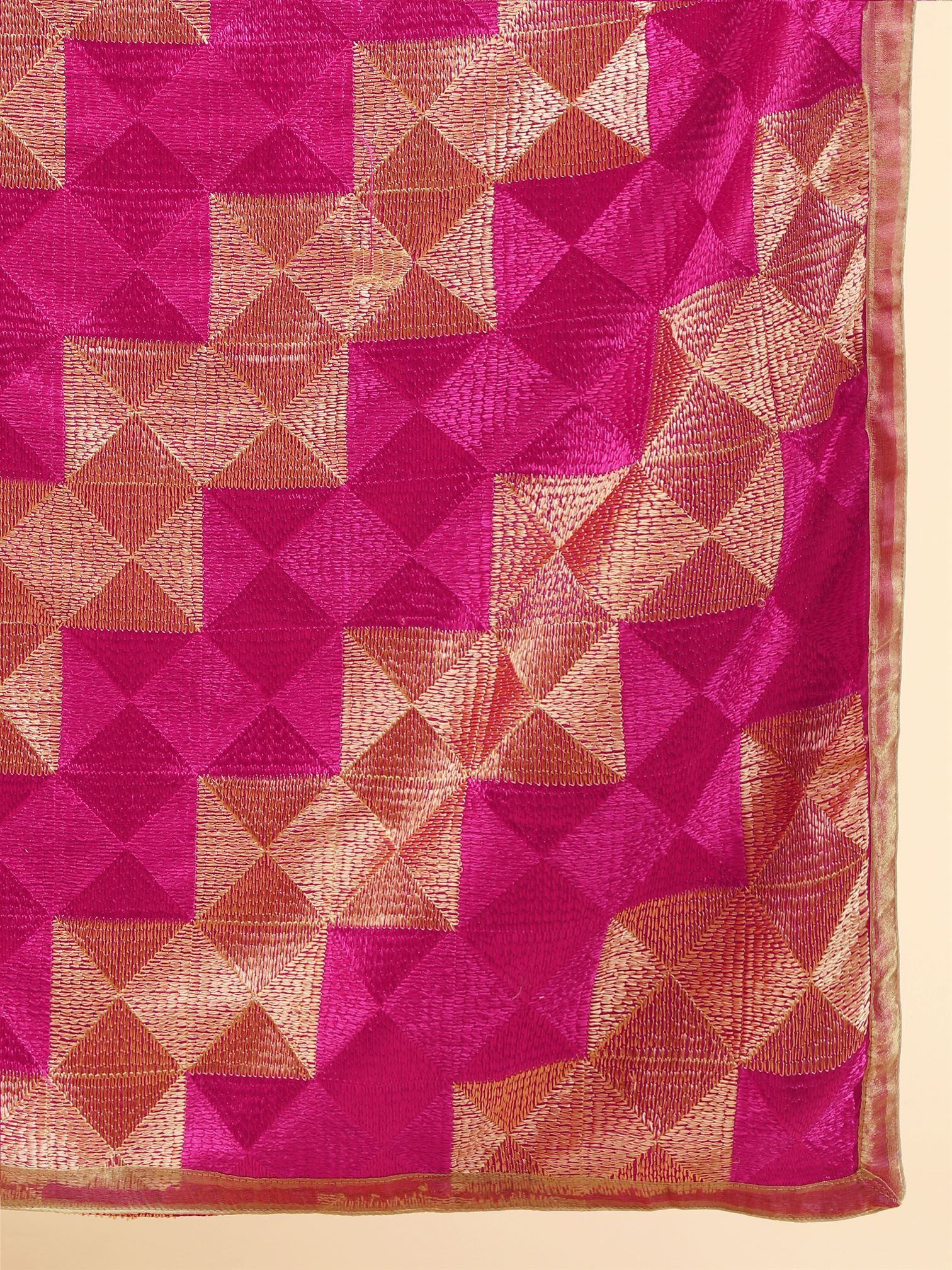 magenta-phulkari-dupatta-mcrcpd0217-moda-chales-5