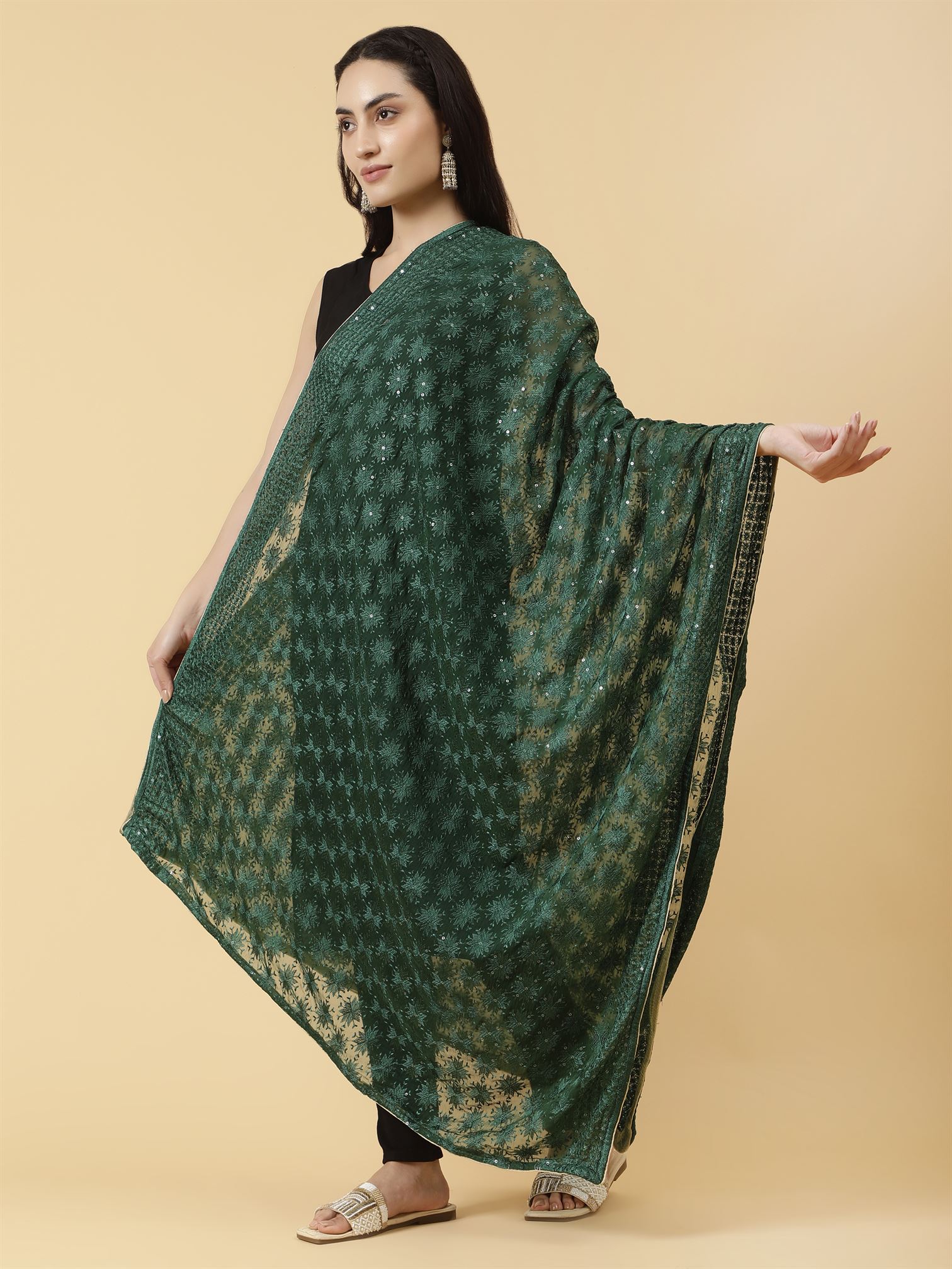 bottle-green-sequinned-embroidery-dupatta-mcrcpd0234-moda-chales-2