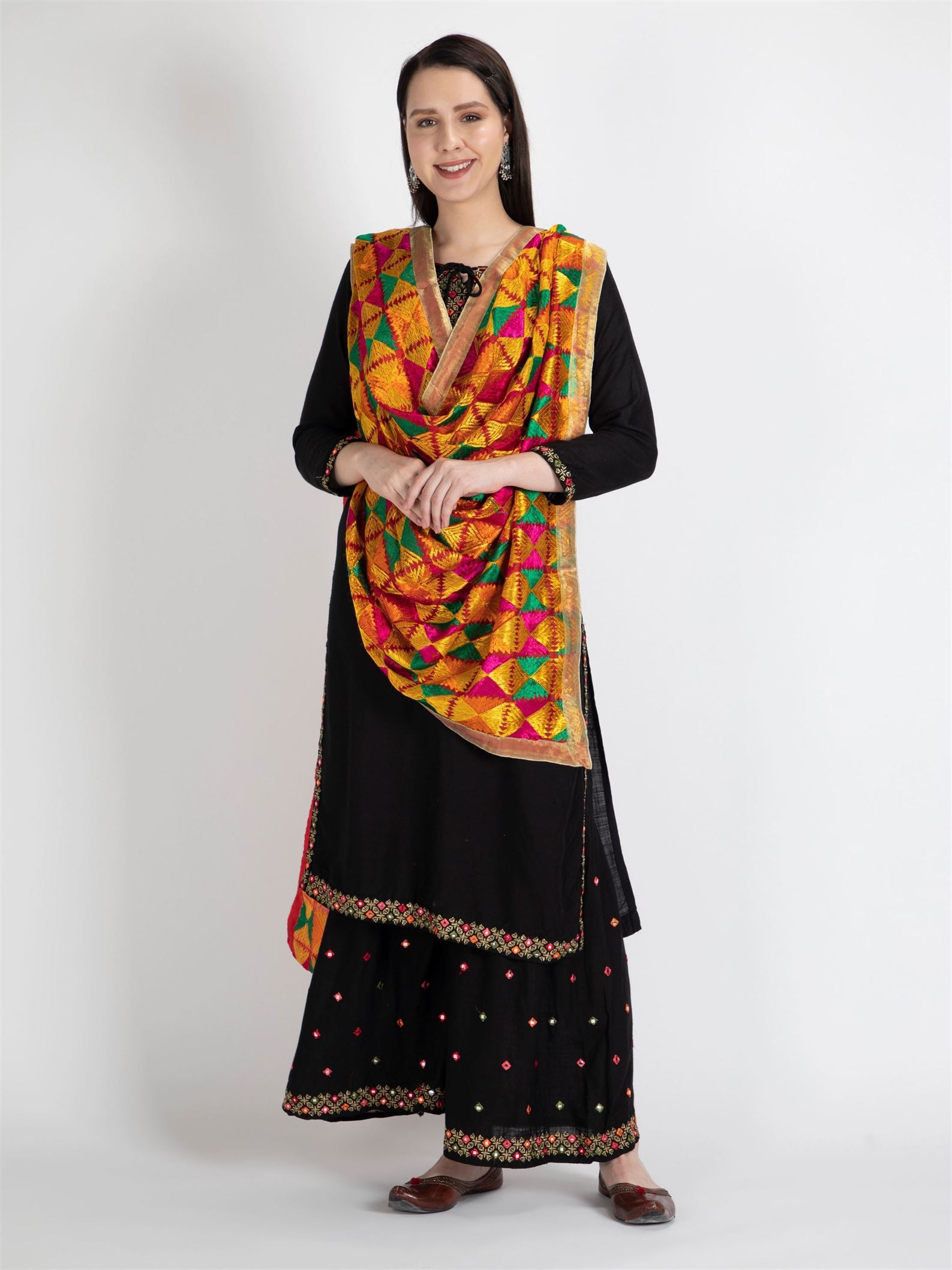 multicolour-phulkari-with-gold-lace-mcrcpd4046-4