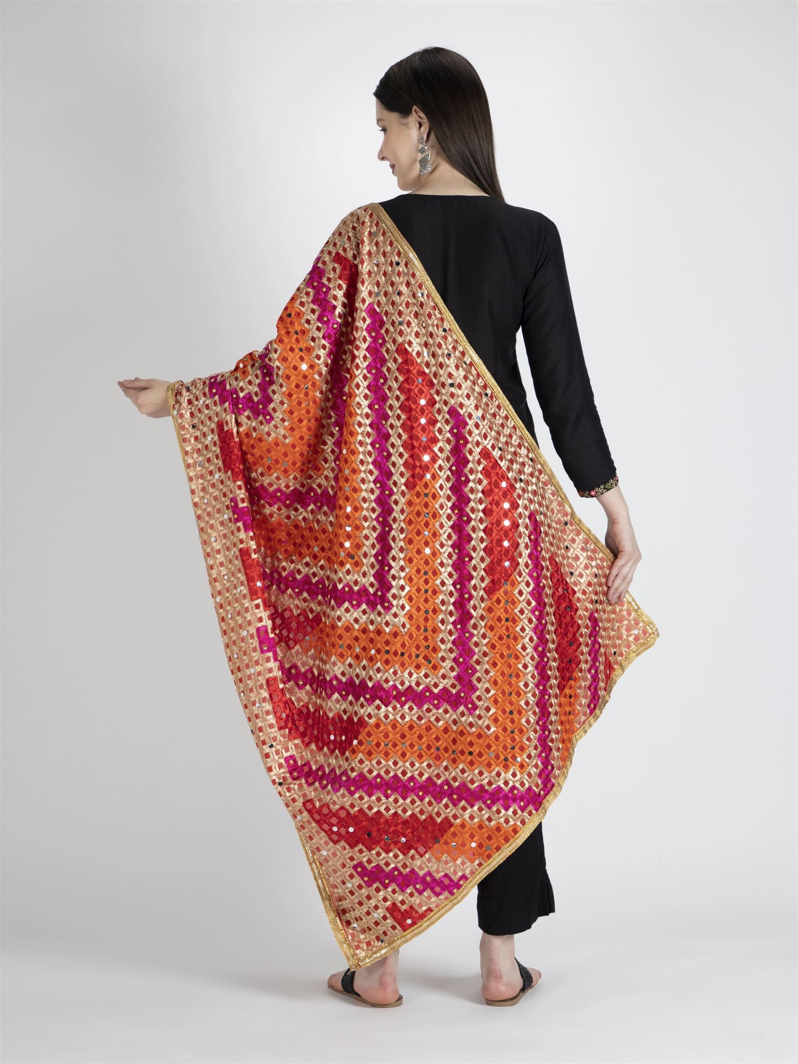 multicolour-phulkari-dupatta-with-mirror-work-mcrcpd4052-3