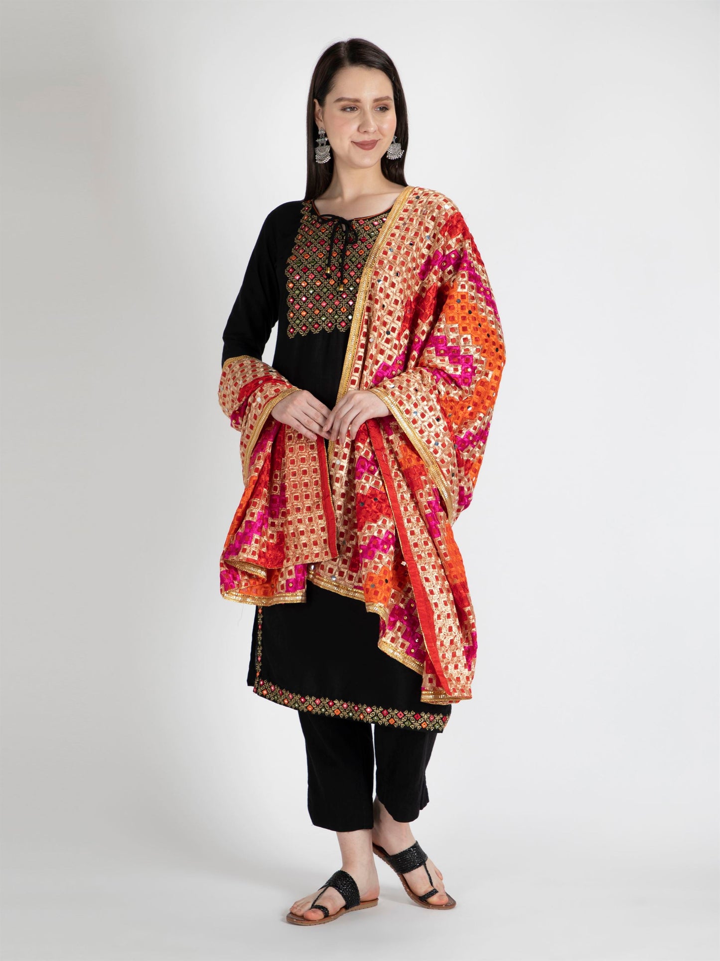 multicolour-phulkari-dupatta-with-mirror-work-mcrcpd4052-5