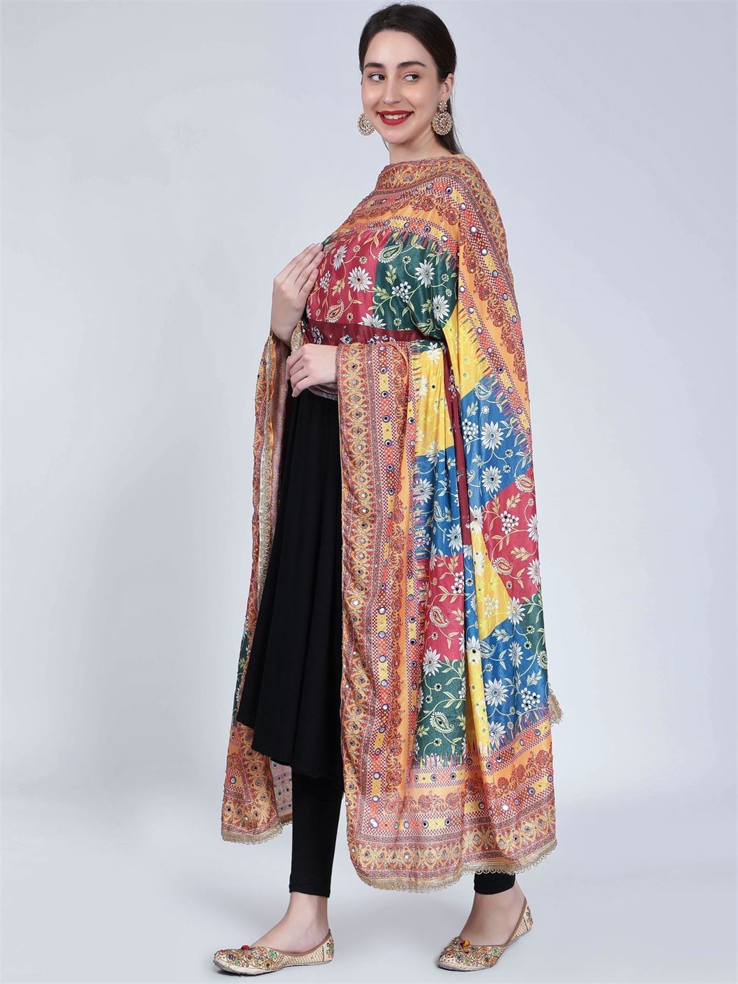 chiffon-digital-print-pakistani-dupatta-with-mirror-work-mcrcpd4080-3