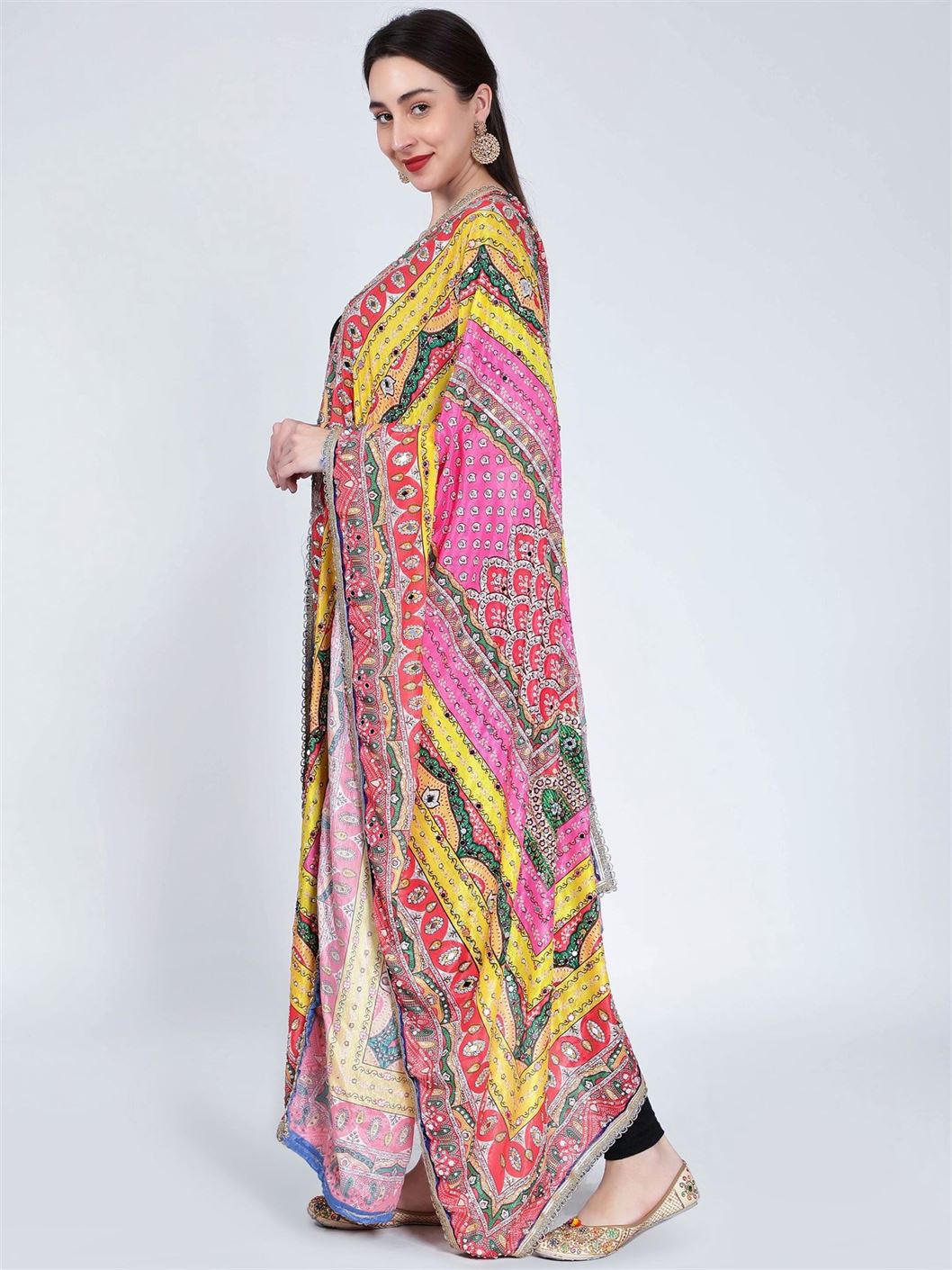 chiffon-digital-print-pakistani-dupatta-with-mirror-work-mcrcpd4085-4