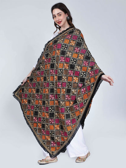 multicolour-phulkari-dupatta-black-orange-magenta-with-mirror-work-mcrcpd4090-2