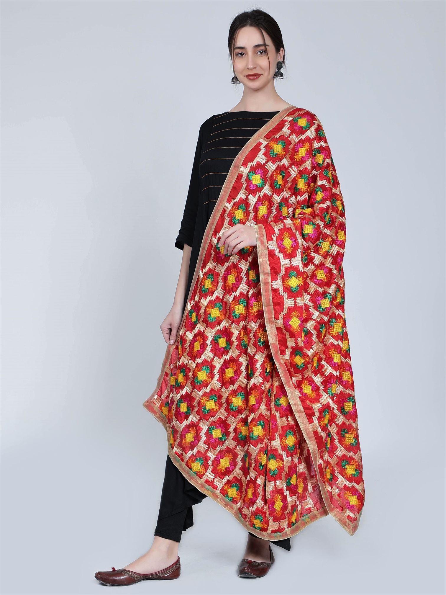 red-multicolour-phulkari-dupatta-mcrcpd4096-3