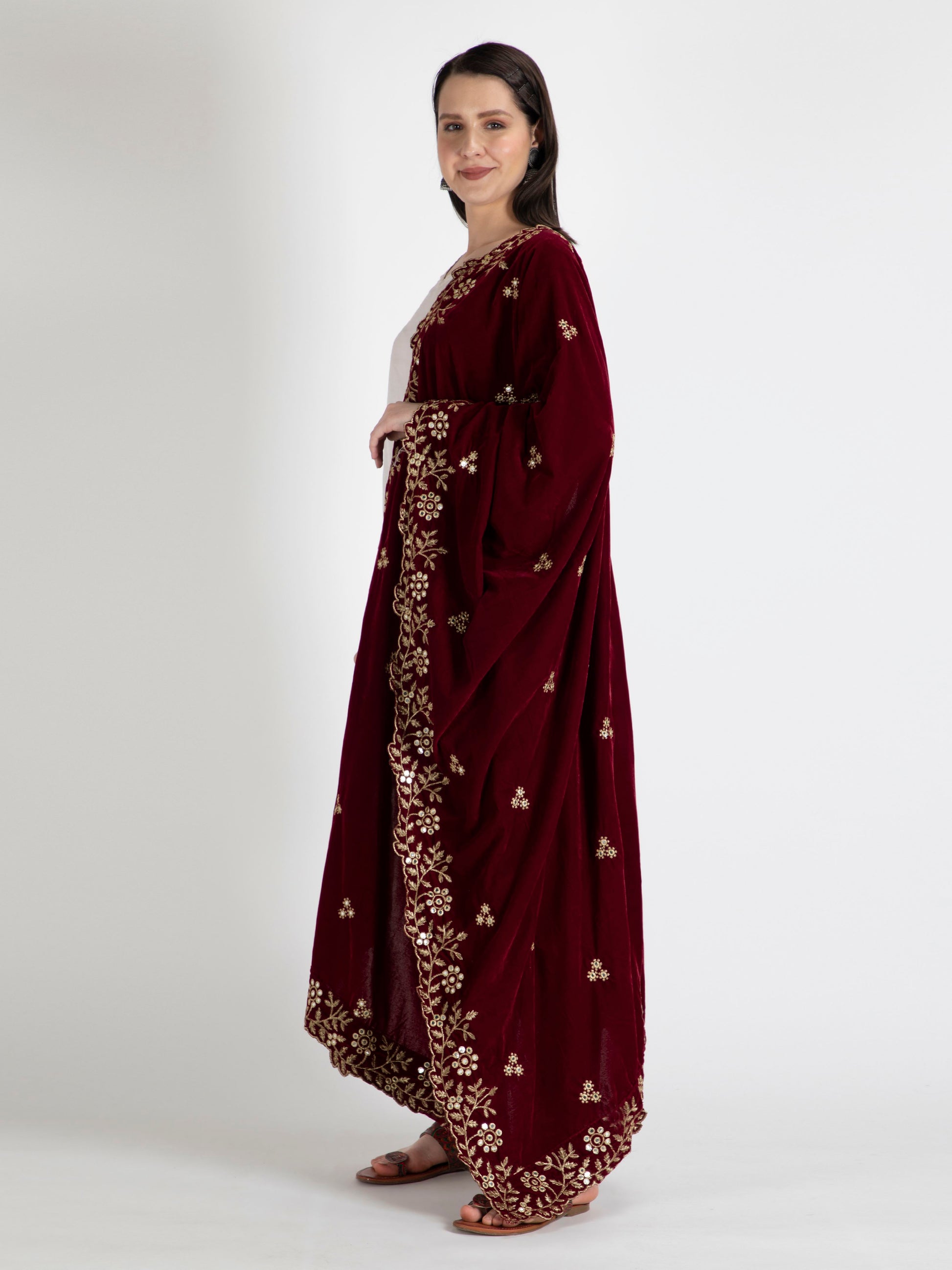 maroon embroidered velvet dupatta-MCRCVD7124-2