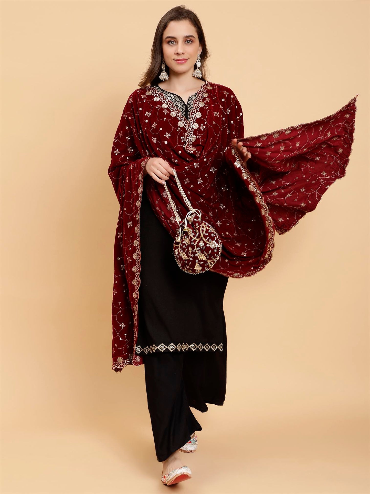 maroon-embellished-velvet-dupatta-mcrcvd7194-moda-chales-4