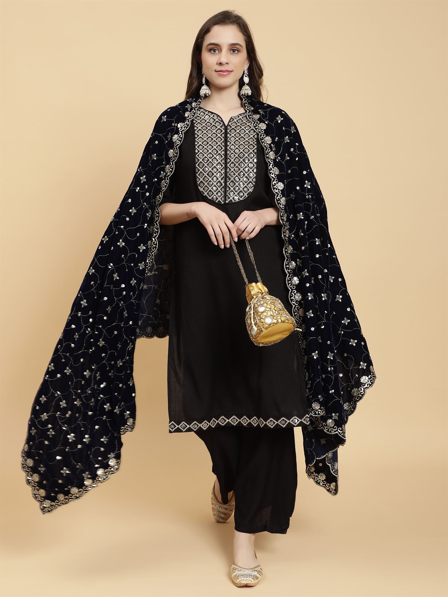 navy-blue-embellished-velvet-dupatta-mcrcvd7196-moda-chales-5