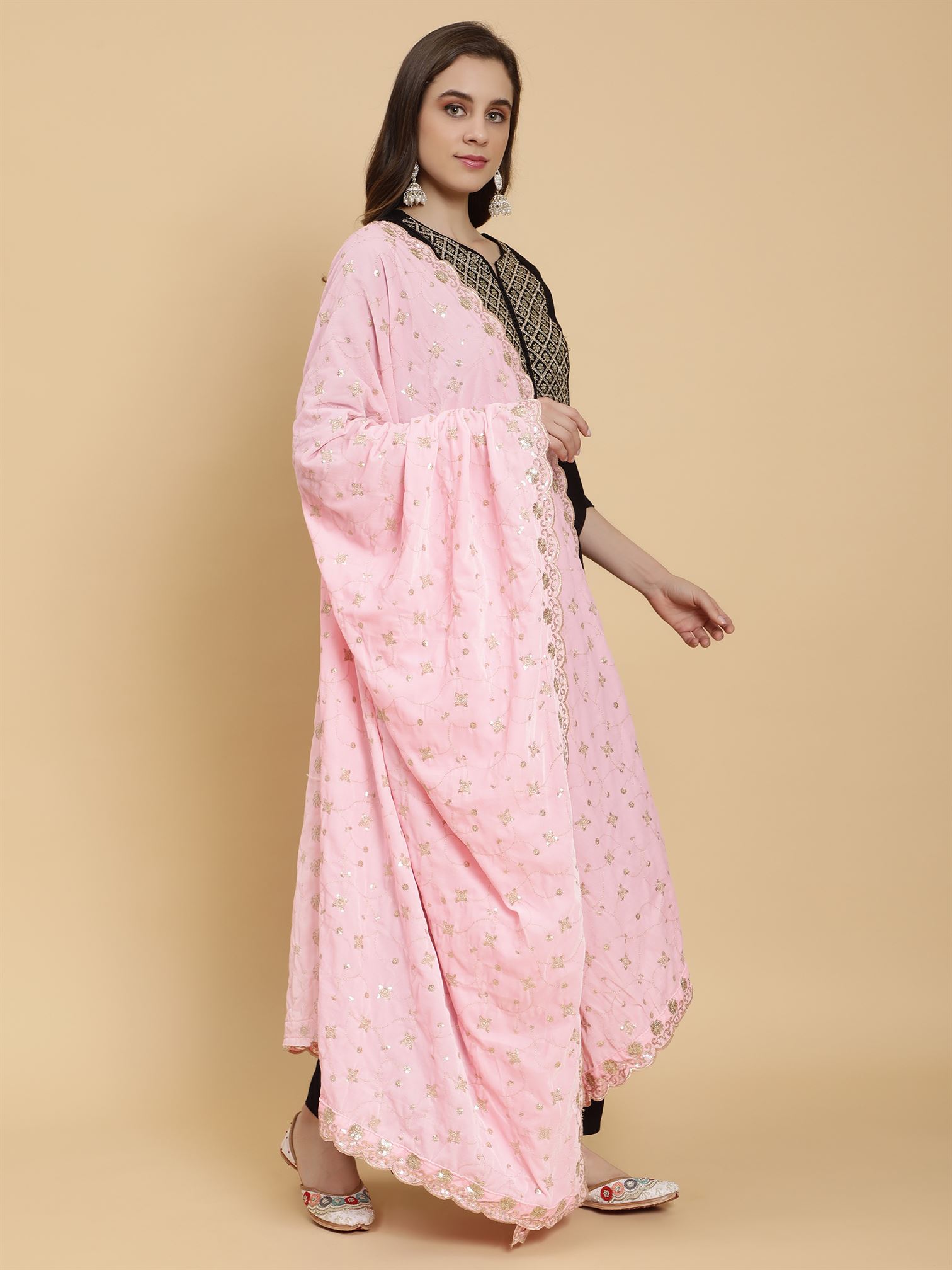 pink-embellished-velvet-dupatta-mcrcvd7199-moda-chales-3