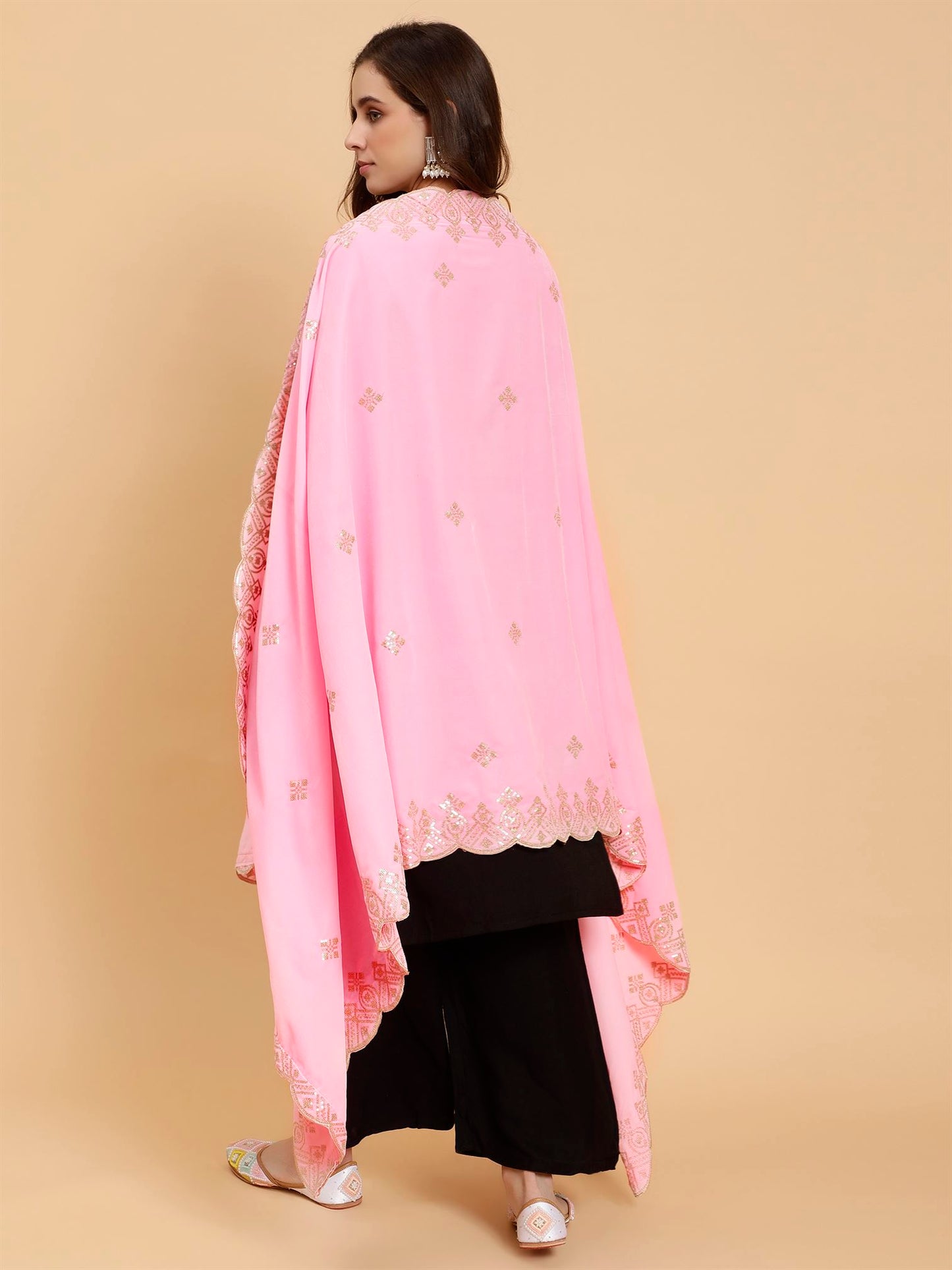 pink-embellished-velvet-dupatta-mcrcvd7209-moda-chales-7